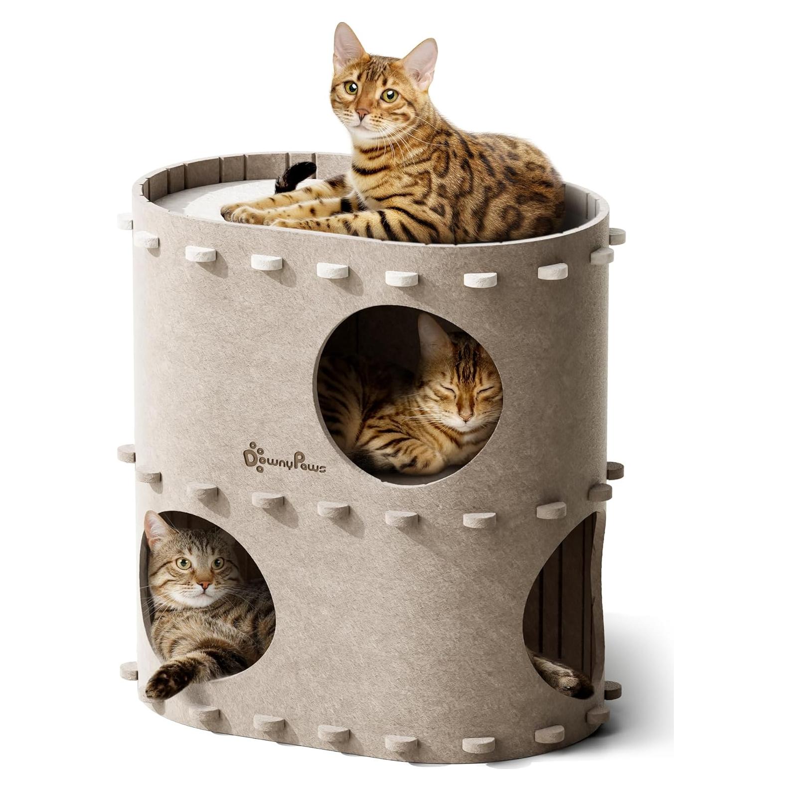 Casa para Gatos DownyPaws Castillo Doble Piso Crema 50cm