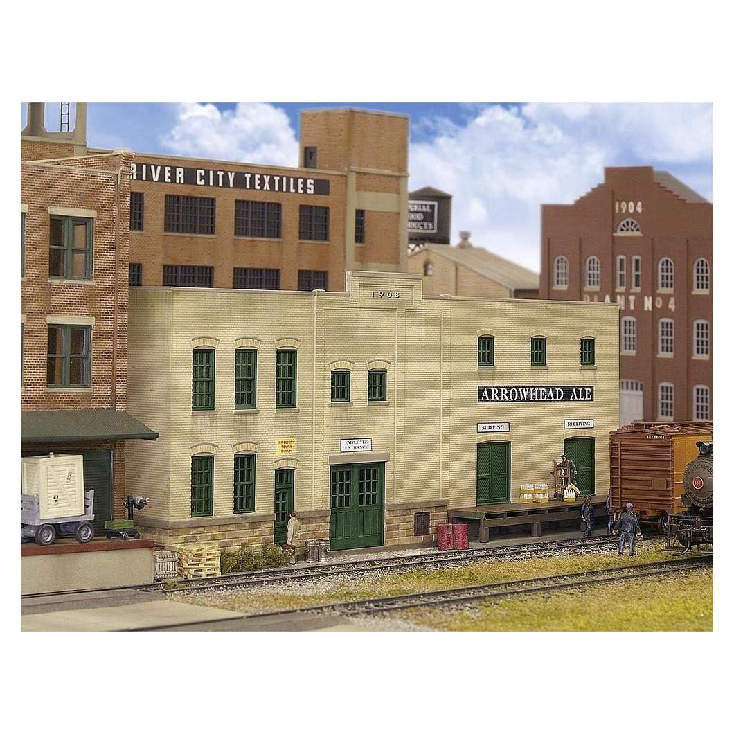 Edificio de Fondo Walthers Cornerstone Arrowhead Ale 36.4x5.5 cm