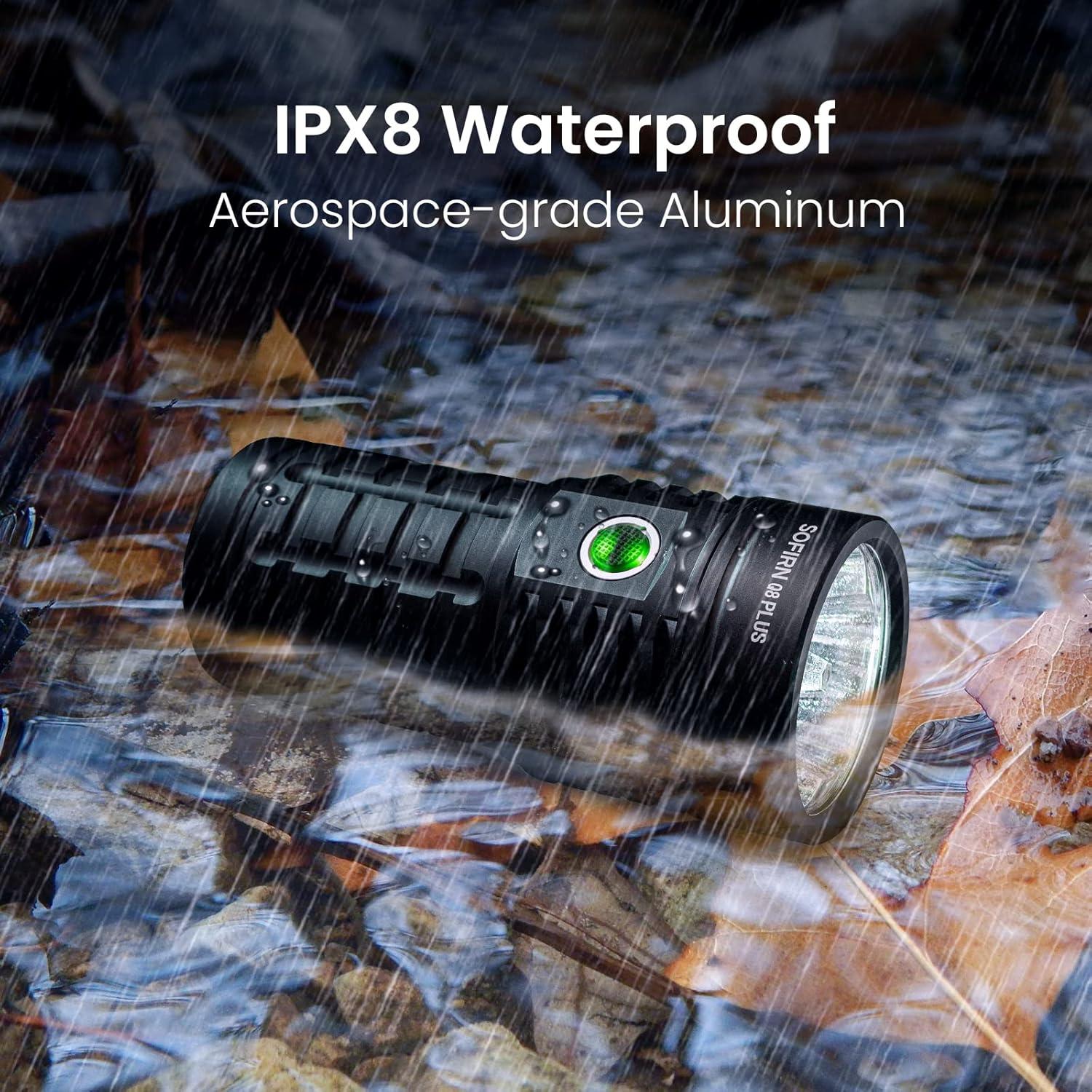 Linterna Sofirn Q8 Plus 16000 Lúmenes 554 Metros Resistente Agua