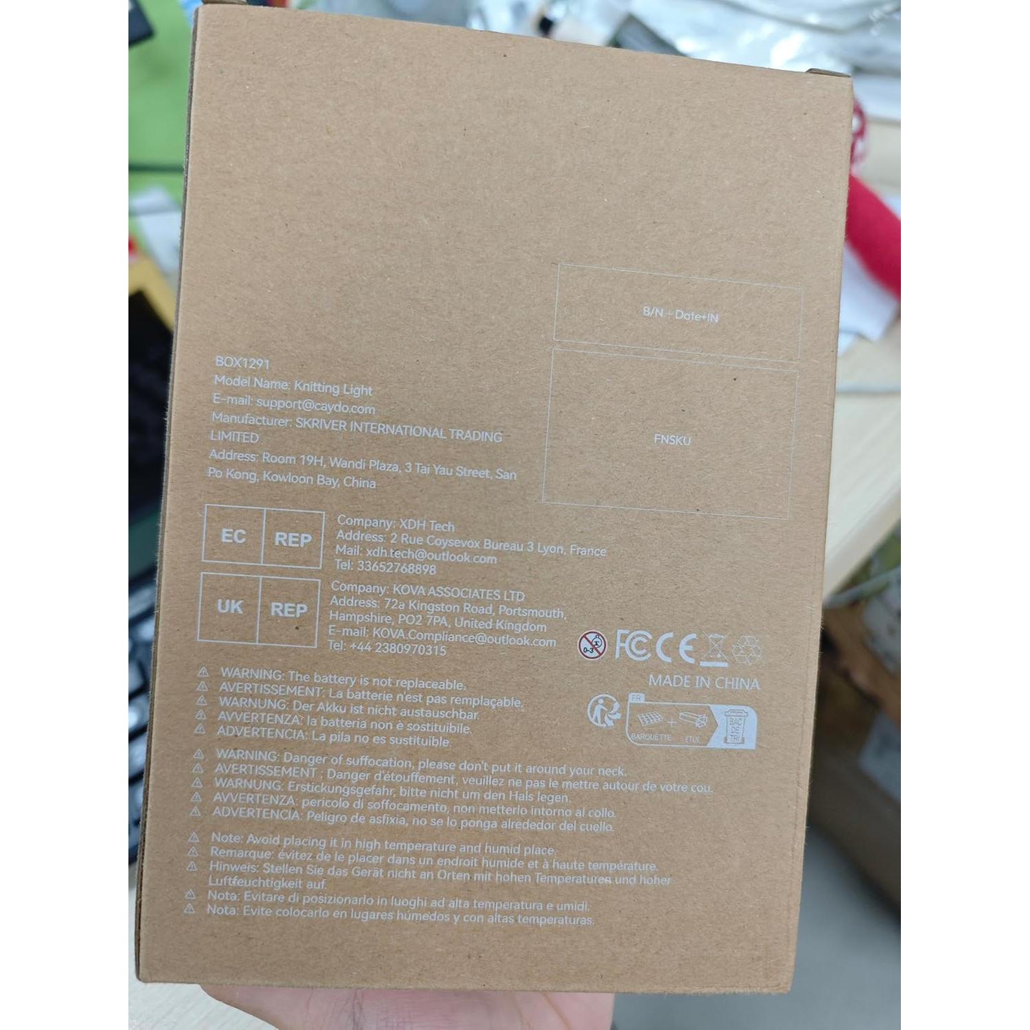 Luz de Tejer Caydo con Bolsa, 4 Colores y 5 Brillos