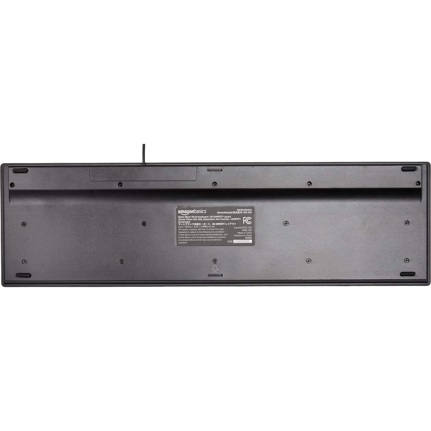 Teclado QWERTY con cable Amazon Basics, tamaño completo, negro