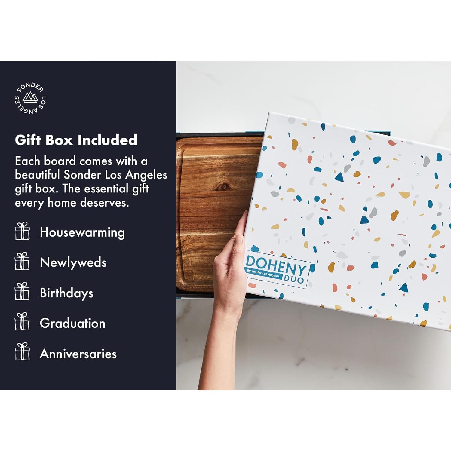 Juego de 2 Tablas de Cortar de Madera Acacia Sonder Doheny - 35.56x25.4cm y 30.48x20.32cm