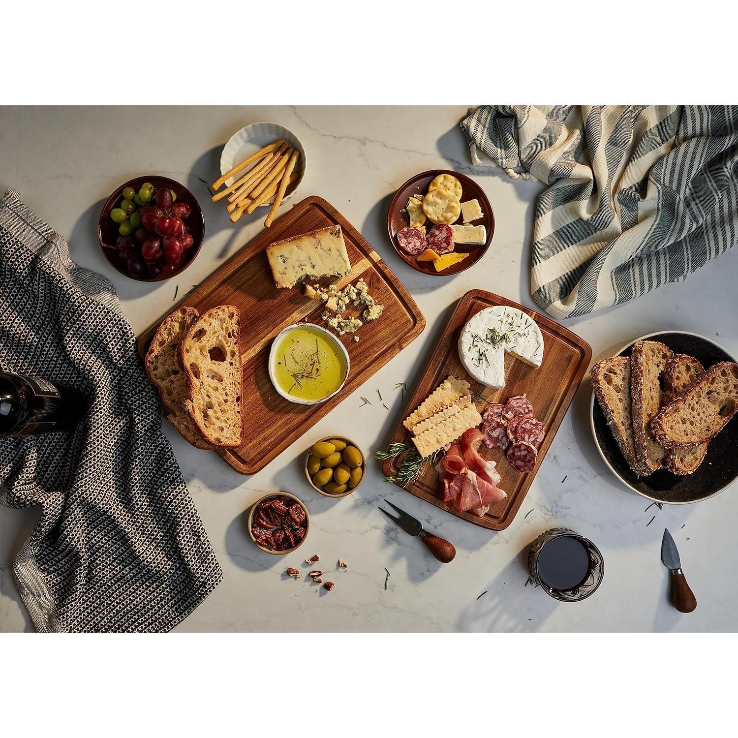 Juego de 2 Tablas de Cortar de Madera Acacia Sonder Doheny - 35.56x25.4cm y 30.48x20.32cm