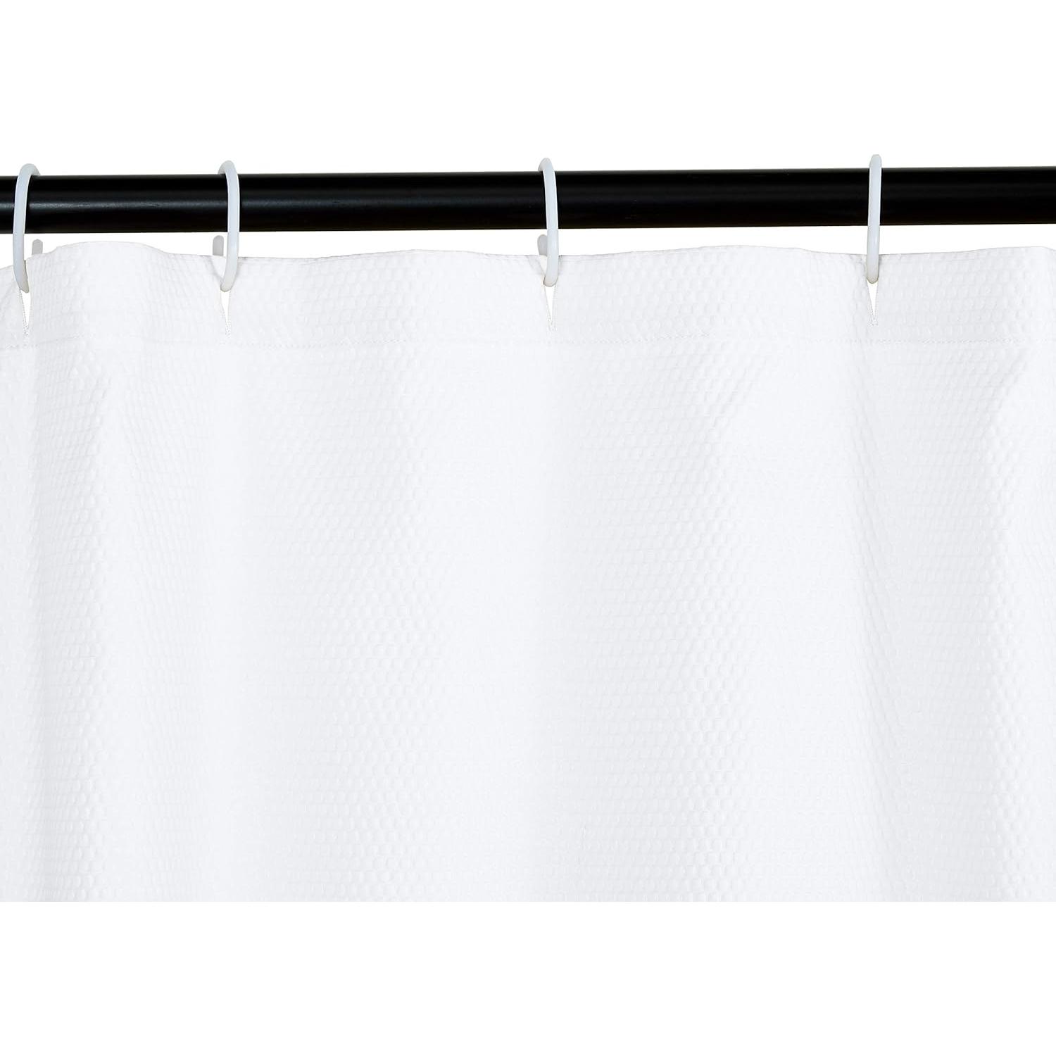 Cortina de Ducha Microfibra Amazon Basics 182.88 cm Blanca