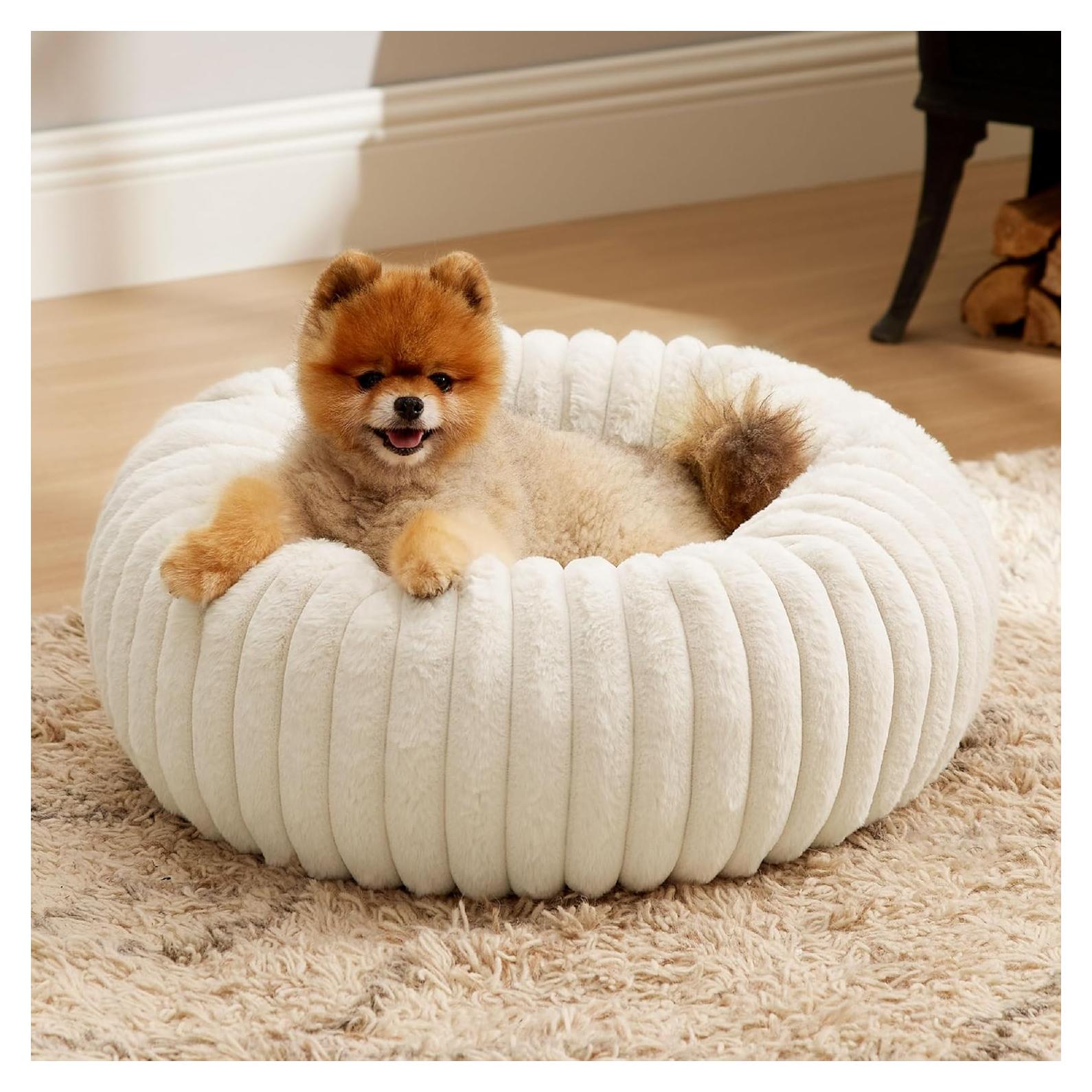 Cama Donut Pequeña Bedsure 58.4 cm Crema Antideslizante