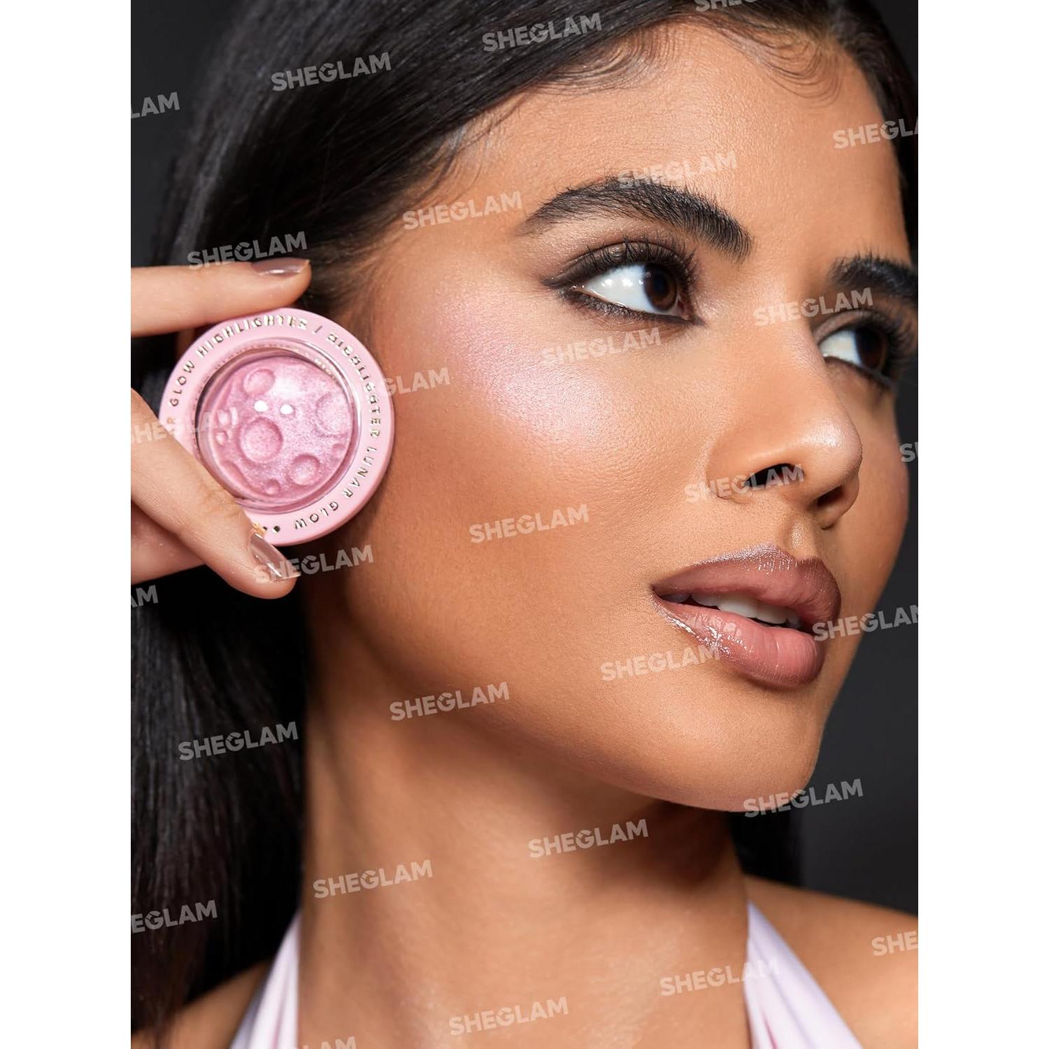 Iluminador Multicromo SHEGLAM Galaxia Corazón 13.46 cm