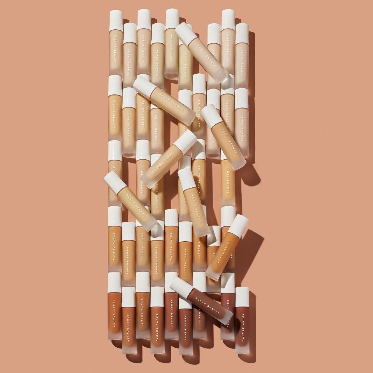 Base líquida mate Fenty Beauty 160 - Larga duración 149g