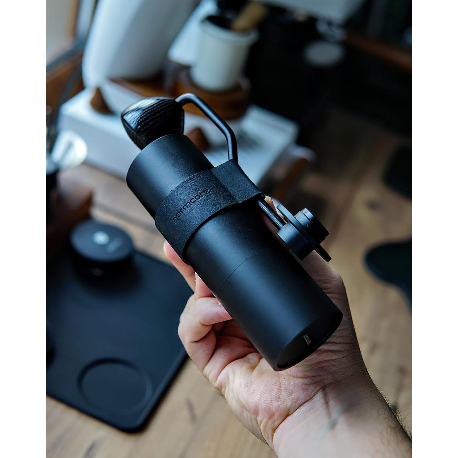 Molino de Café Manual Normcore V2 38mm Burr Titanio Ajustable