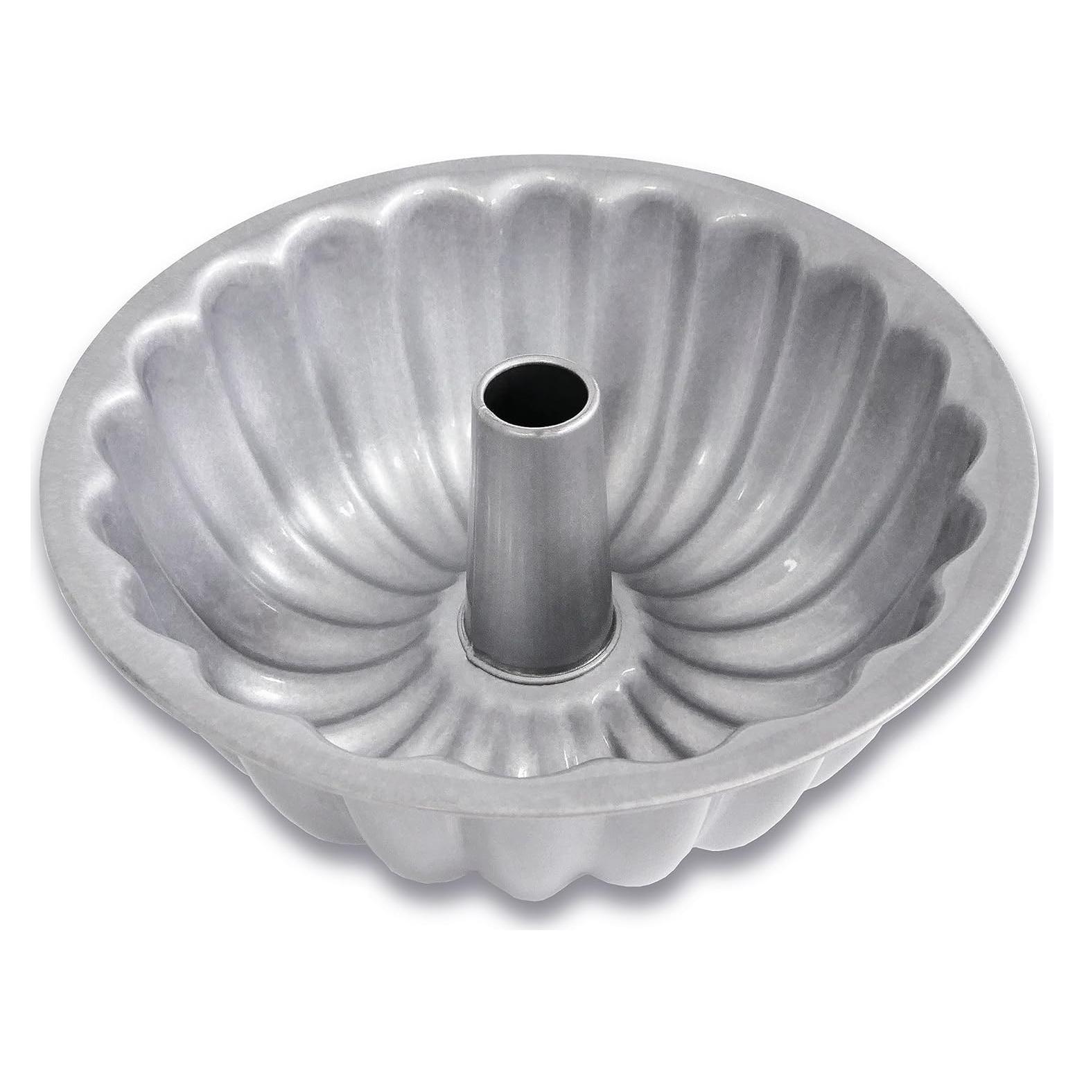 Molde para Pastel en Tubo USA Pan 26 cm Ondulado Antiadhesivo
