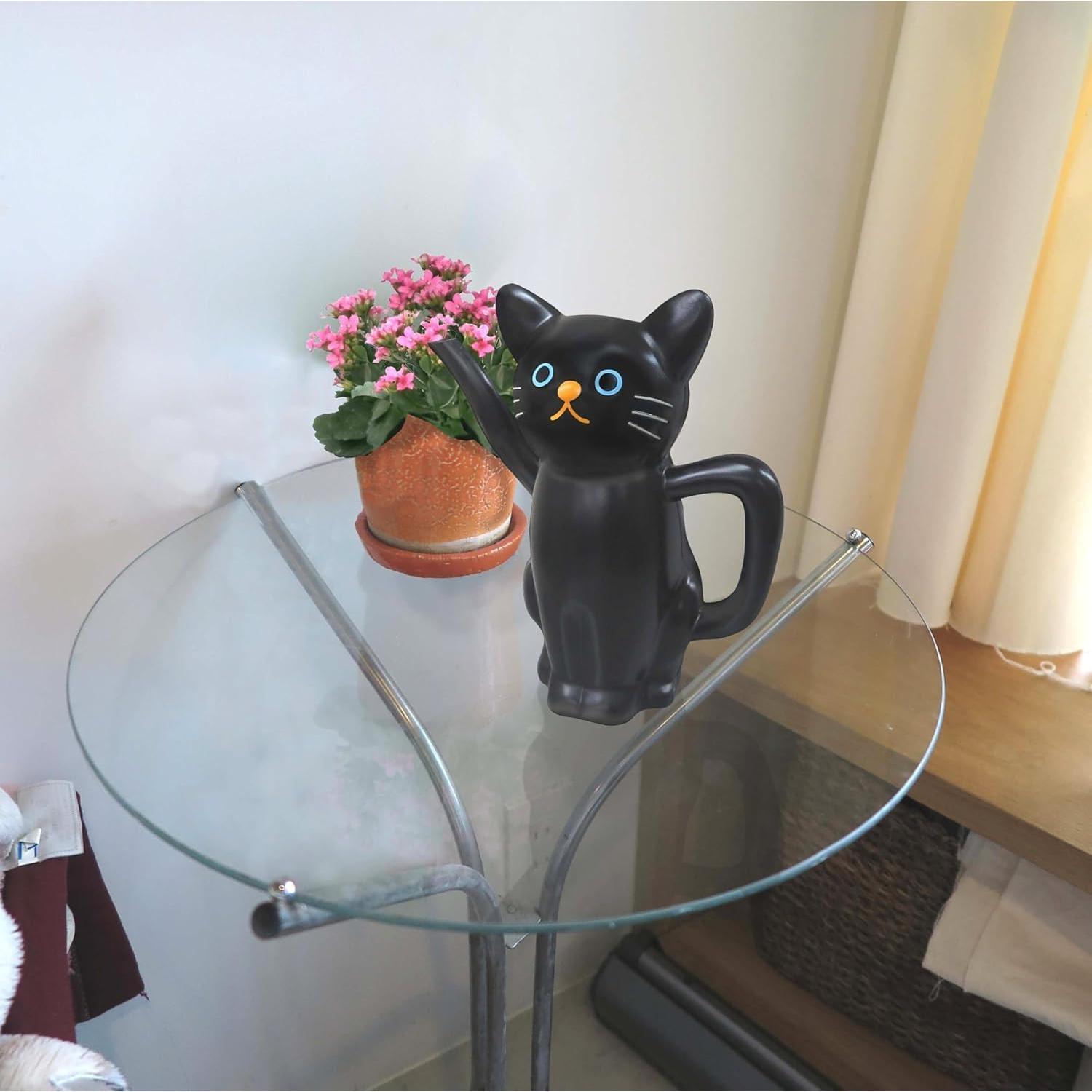 Regadera en Forma de Gato Negro Meiho 1.5L Plástico Ligero