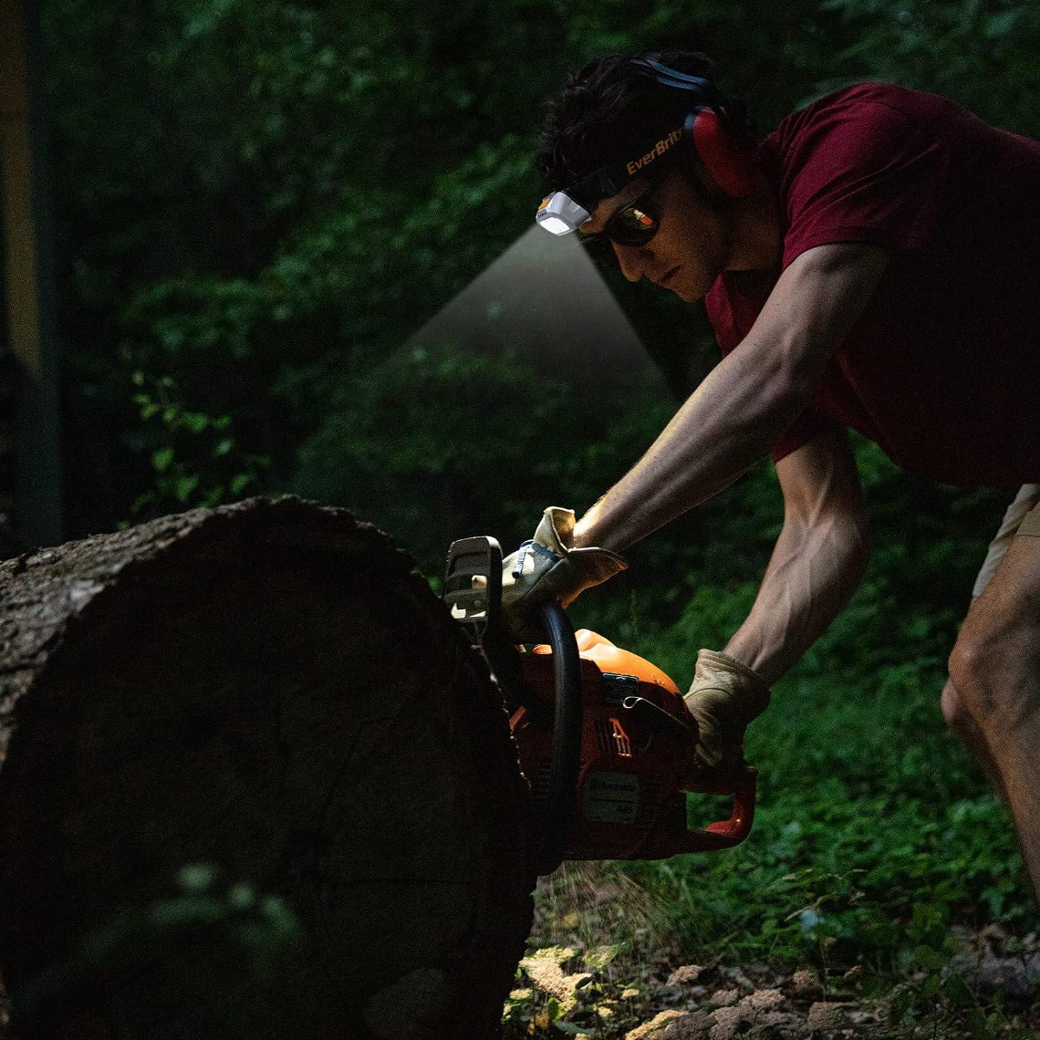 Linterna Frontal LED EverBrite, 4 Modos, Resistente al Agua IPX4