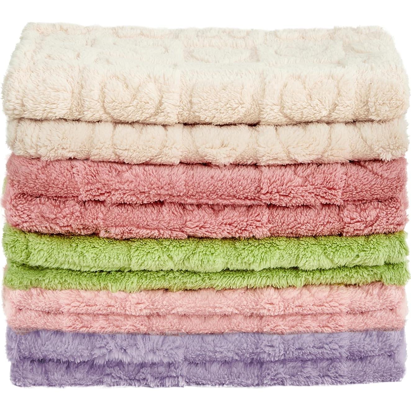 Manta de Forro Polar Yurhap 76x102 cm Corazones Rosa Claro