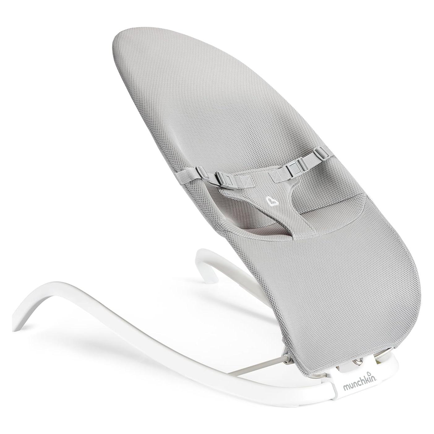 Munchkin Asiento Balanceador y Mecedora 2-en-1 para Bebés Gris