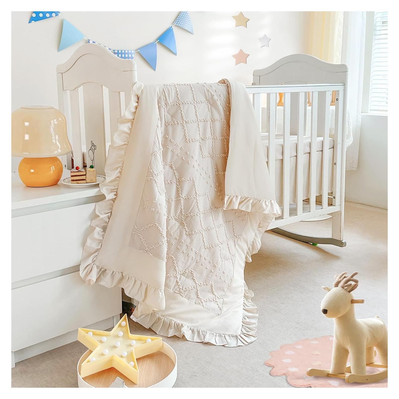 Juego de Ropa de Cuna Wowelife 3 Piezas Beige con Volantes