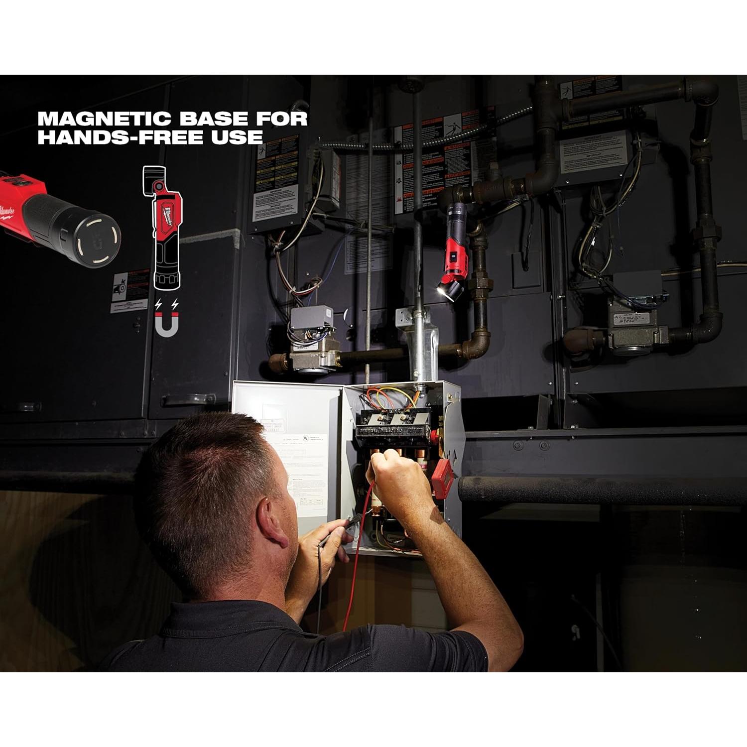 Linterna LED Recargable Milwaukee 500 Lúmenes USB