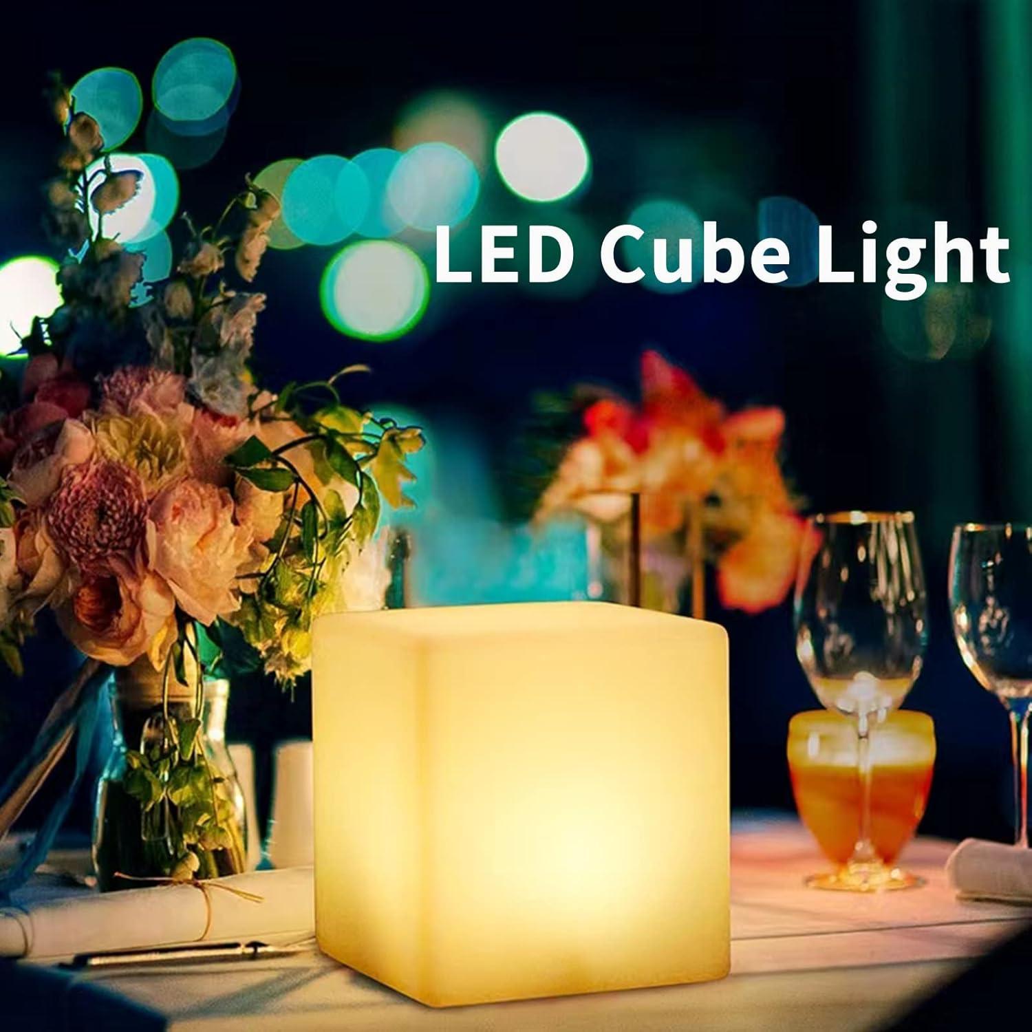 Luz LED Cubo Borelor 10cm Recargable 16 Colores Control Remoto