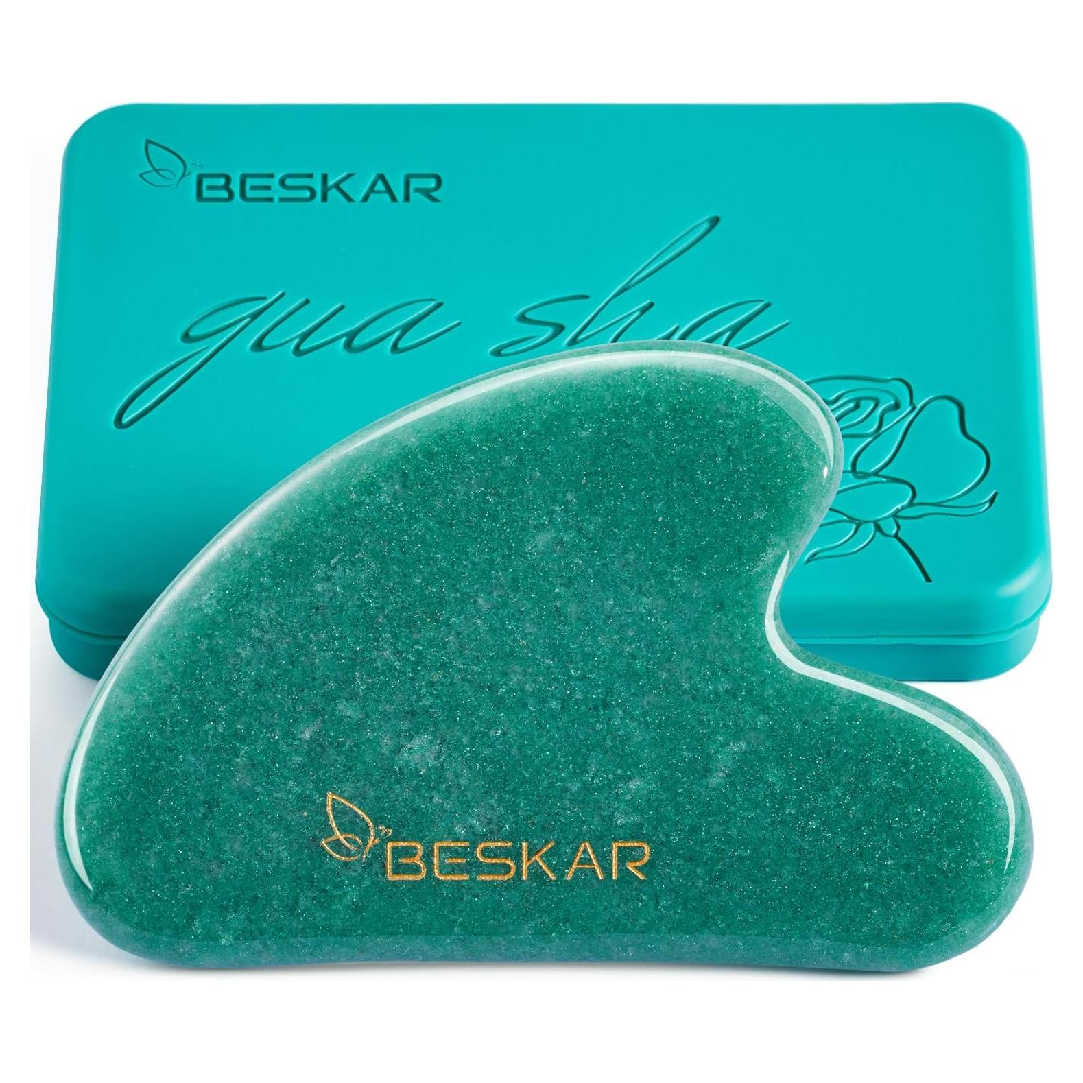 Masajeador Gua Sha Facial BESKAR de Piedra Jade Natural 8.38cm