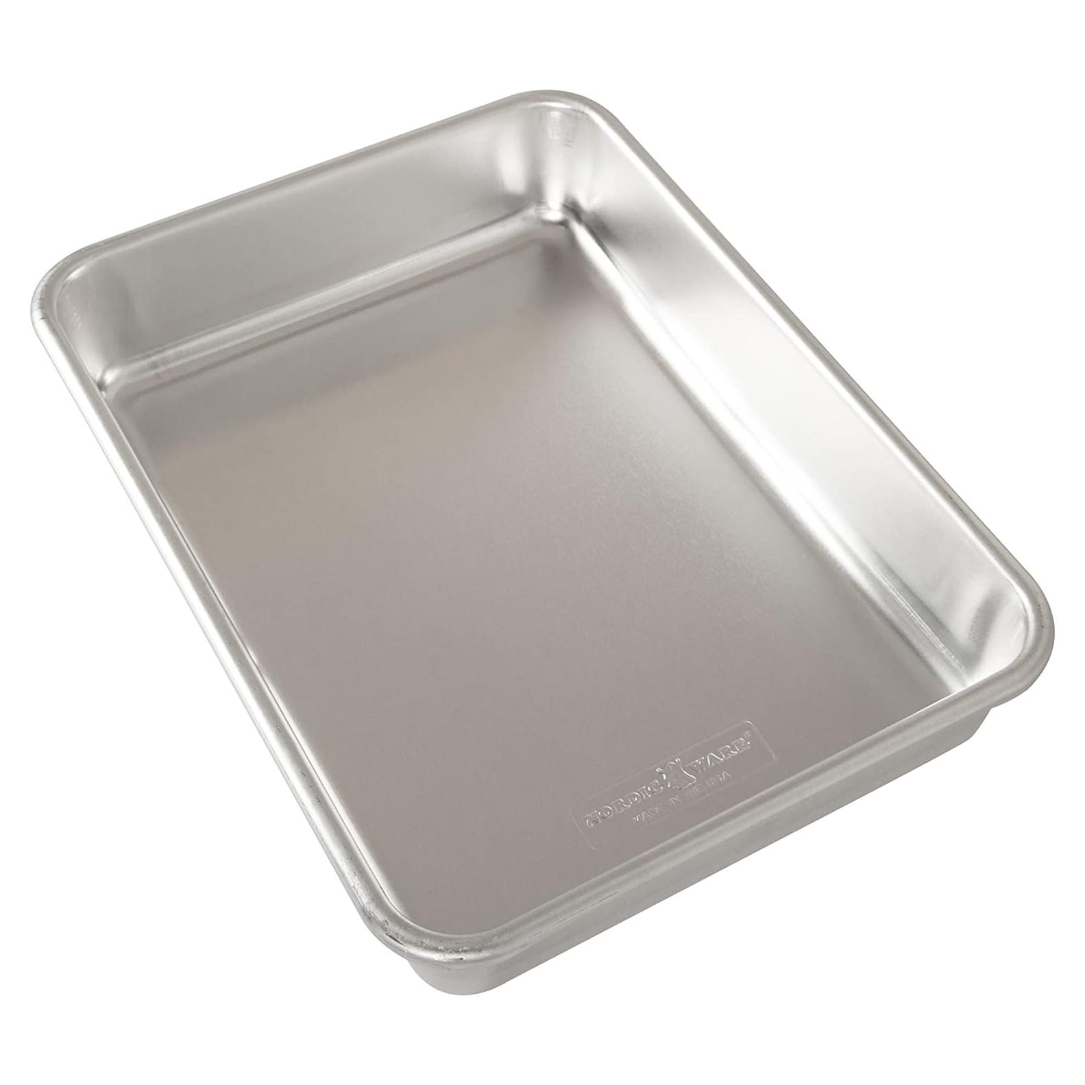 Bandeja para Pasteles Rectangular Nordic Ware 32.8x24.1cm Aluminio