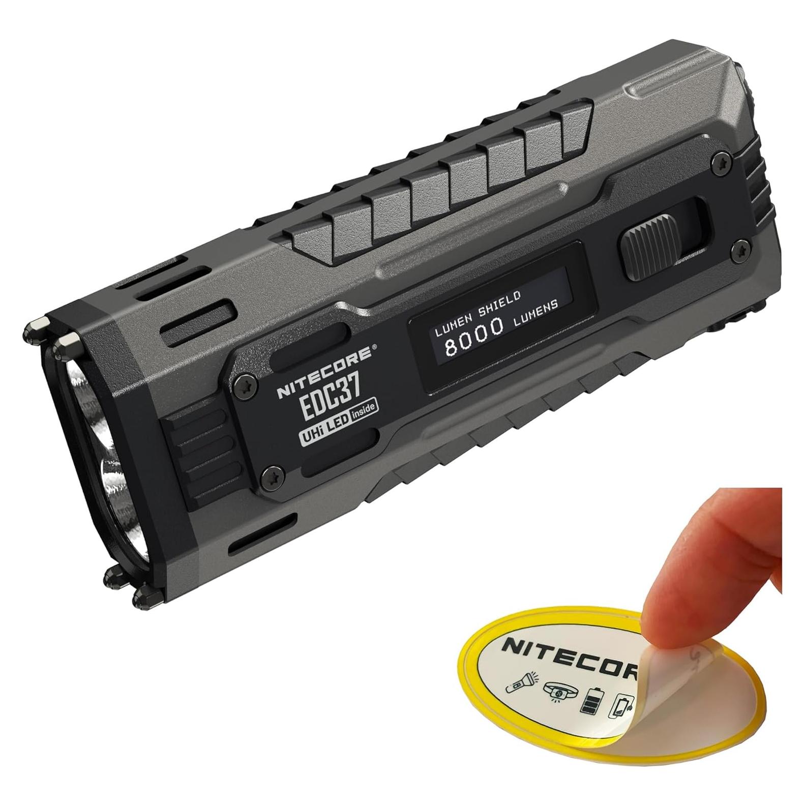 Linterna Nitecore EDC37 8000 Lúmenes USB-C Pantalla OLED