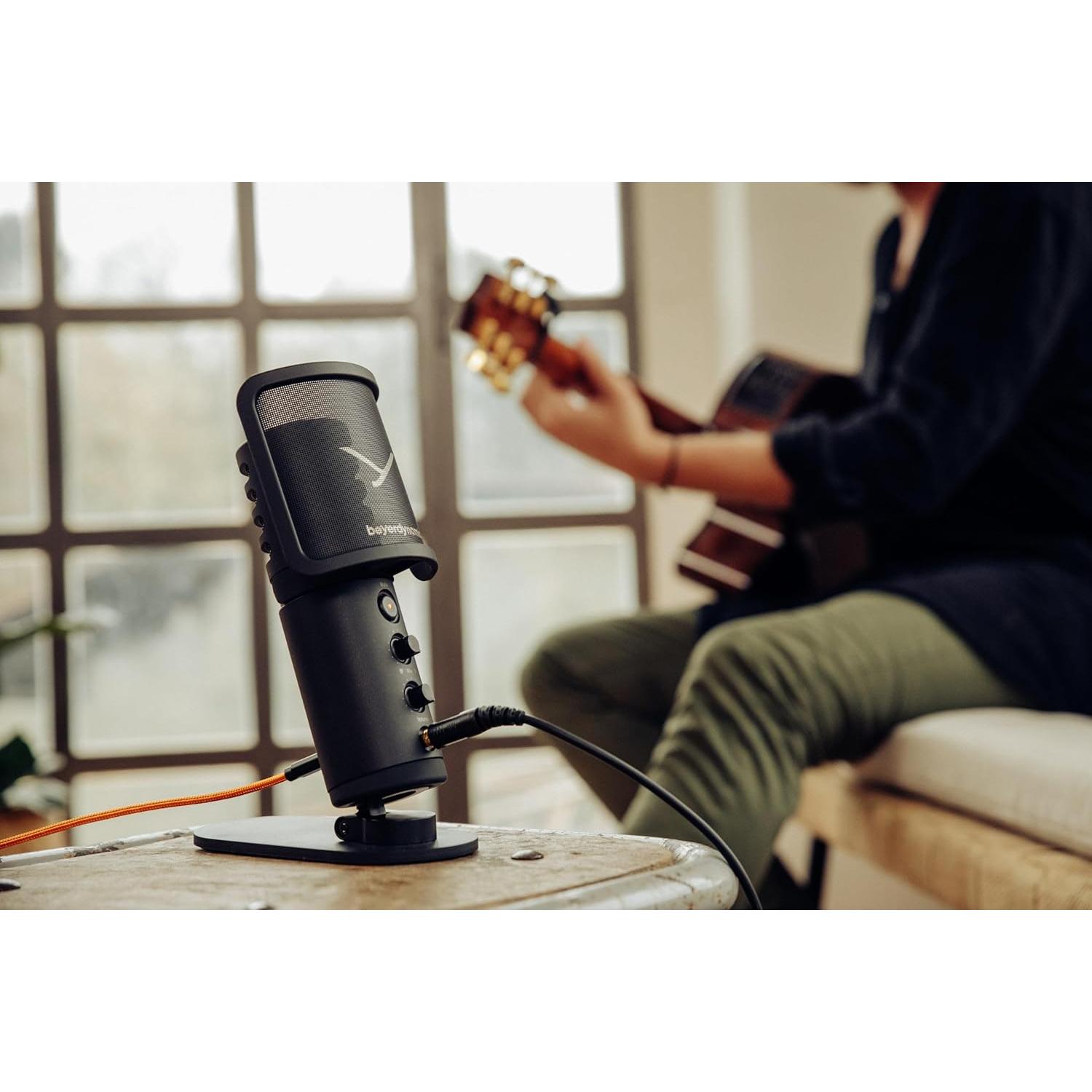 Micrófono de condensador USB Beyerdynamic FOX 24 bits 96 kHz