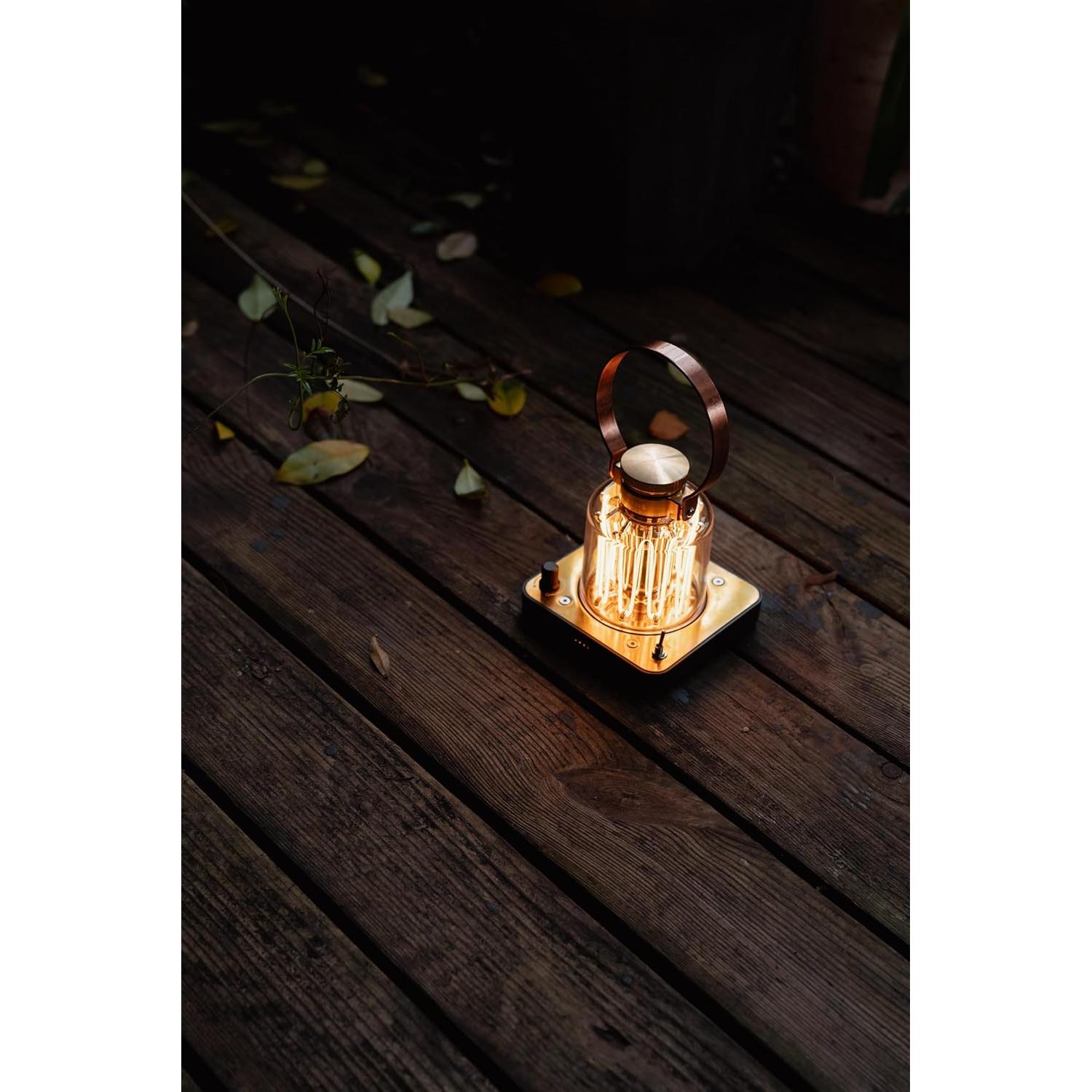 Linterna LED Barebones Torre Block - Brillo Ajustable y Recargable