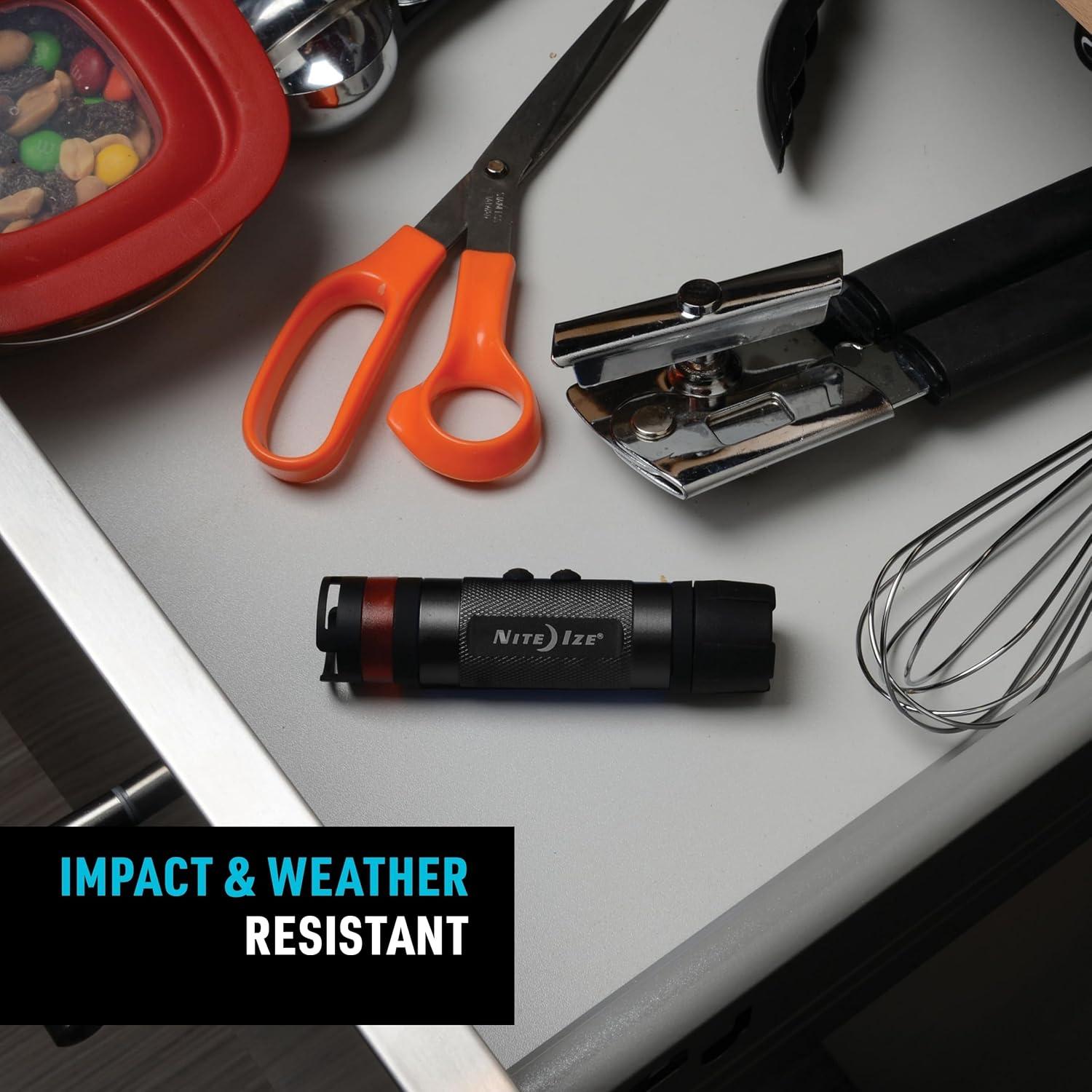 Linterna LED Mini Nite Ize Radiant 80 Lúmenes Negra