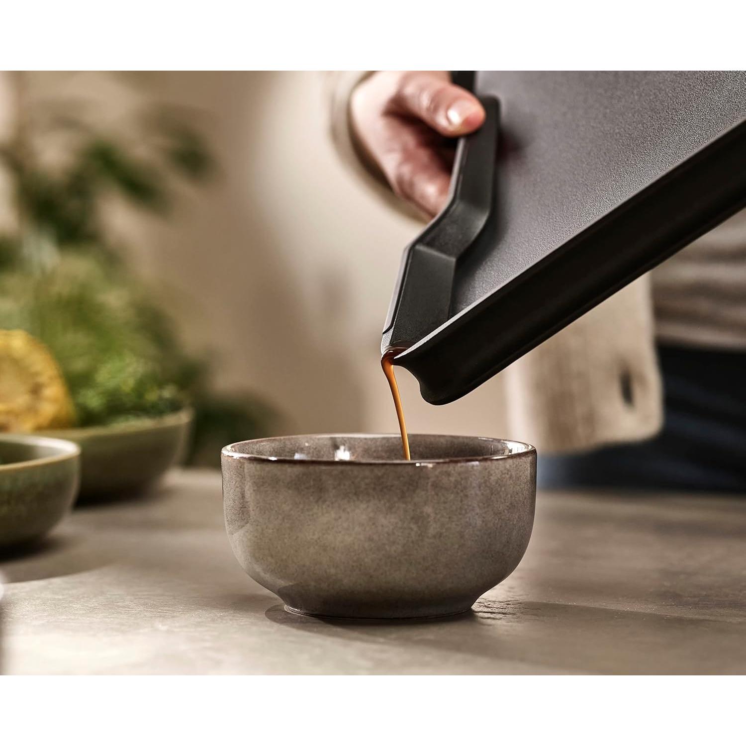 Tabla de Cortar Antideslizante Joseph Joseph 40.9x29cm Negra