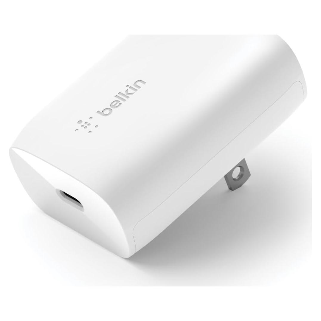 Cargador USB-C Belkin 30W Carga Rápida para iPhone y Samsung