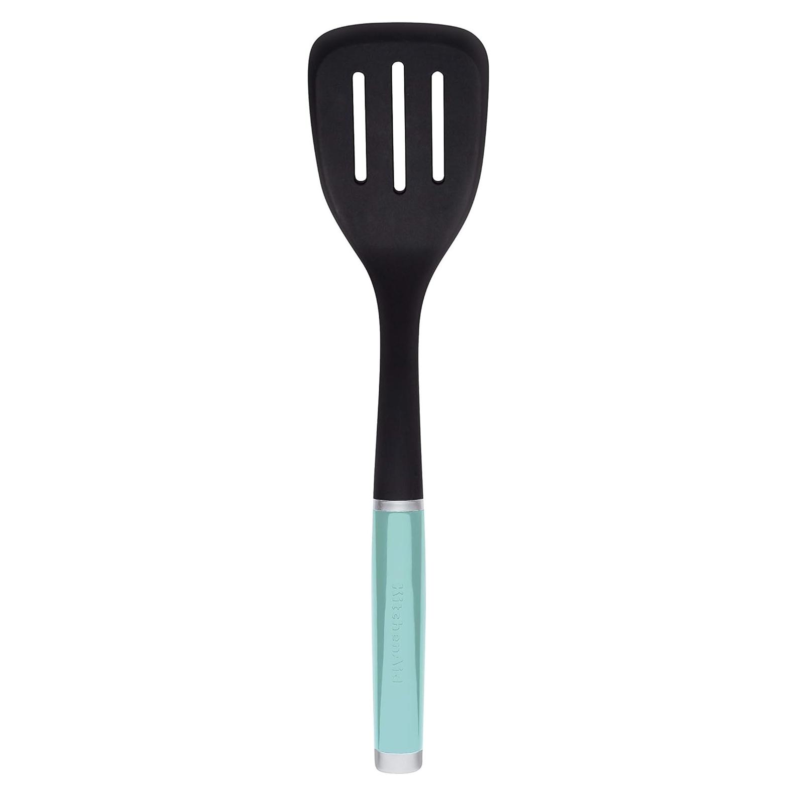 Espátula Ranurada de Nylon KitchenAid 34.7 cm Aqua Sky