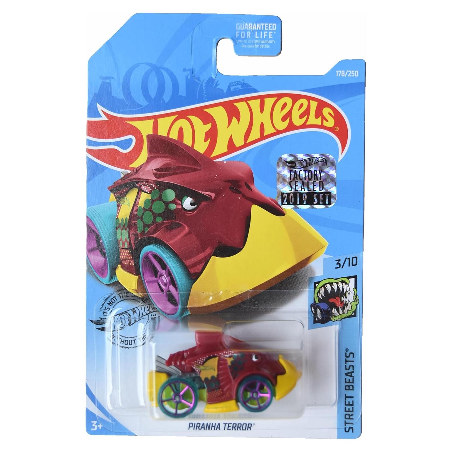 Coche de Juguete Matchbox Piranha Terror 2017 - Metal - Rojo