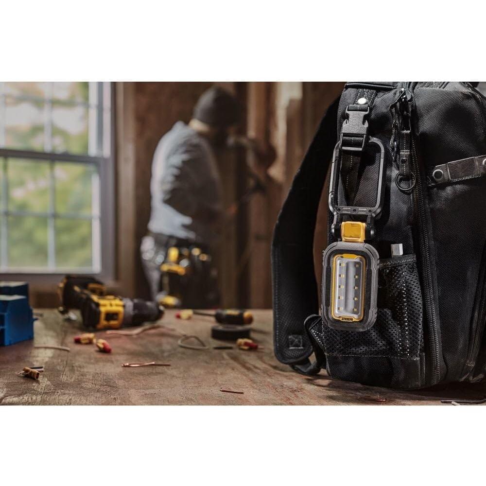 Linterna LED DEWALT DCL182 Recargable USB-C 1000 Lúmenes