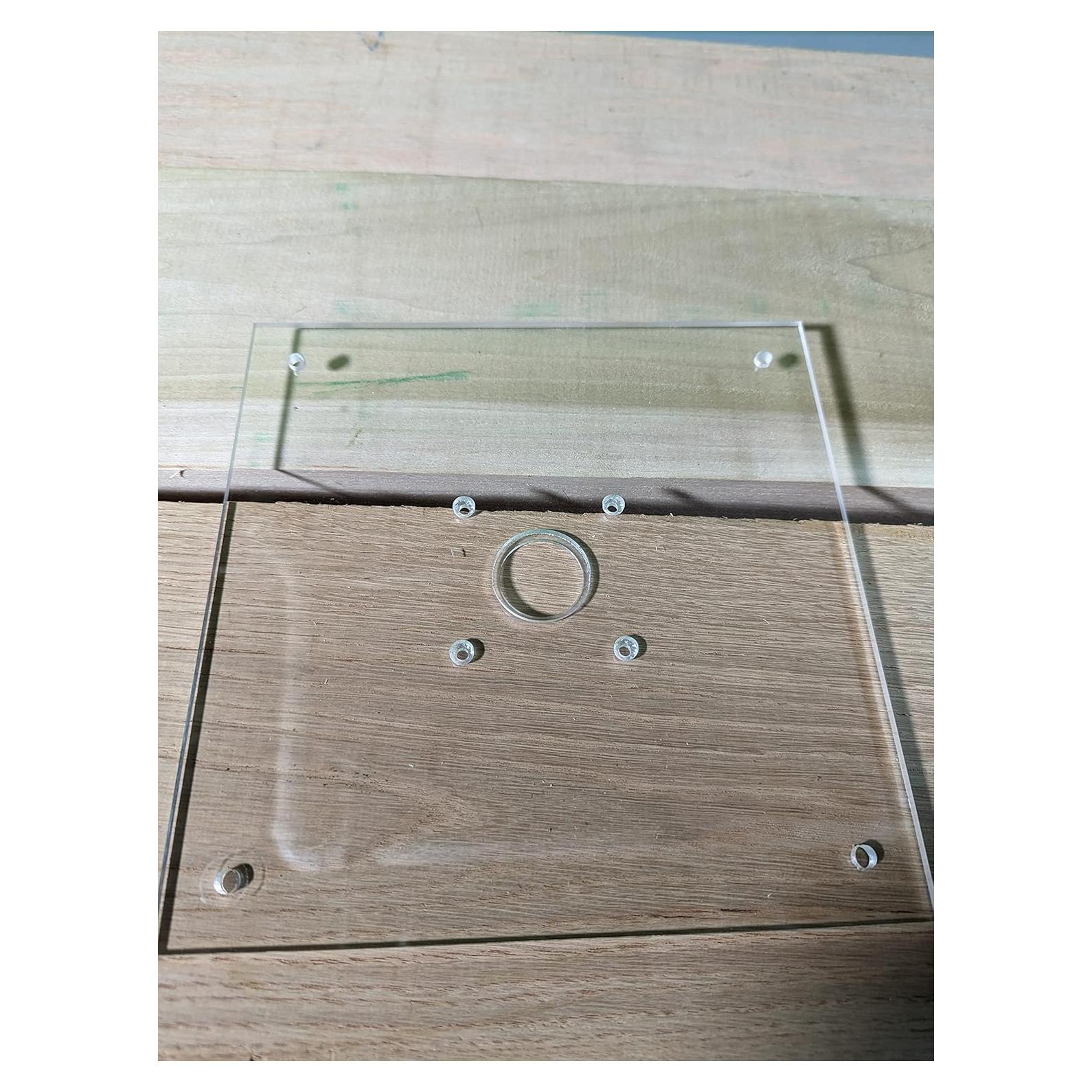 Placa Base Cuadrada Plexiglás 22.86 cm FastFish