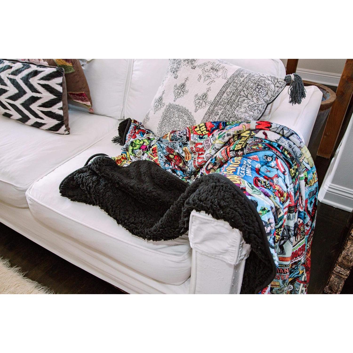 Manta de Forro Sherpa Marvel Comics 137x183 cm - Superhéroes