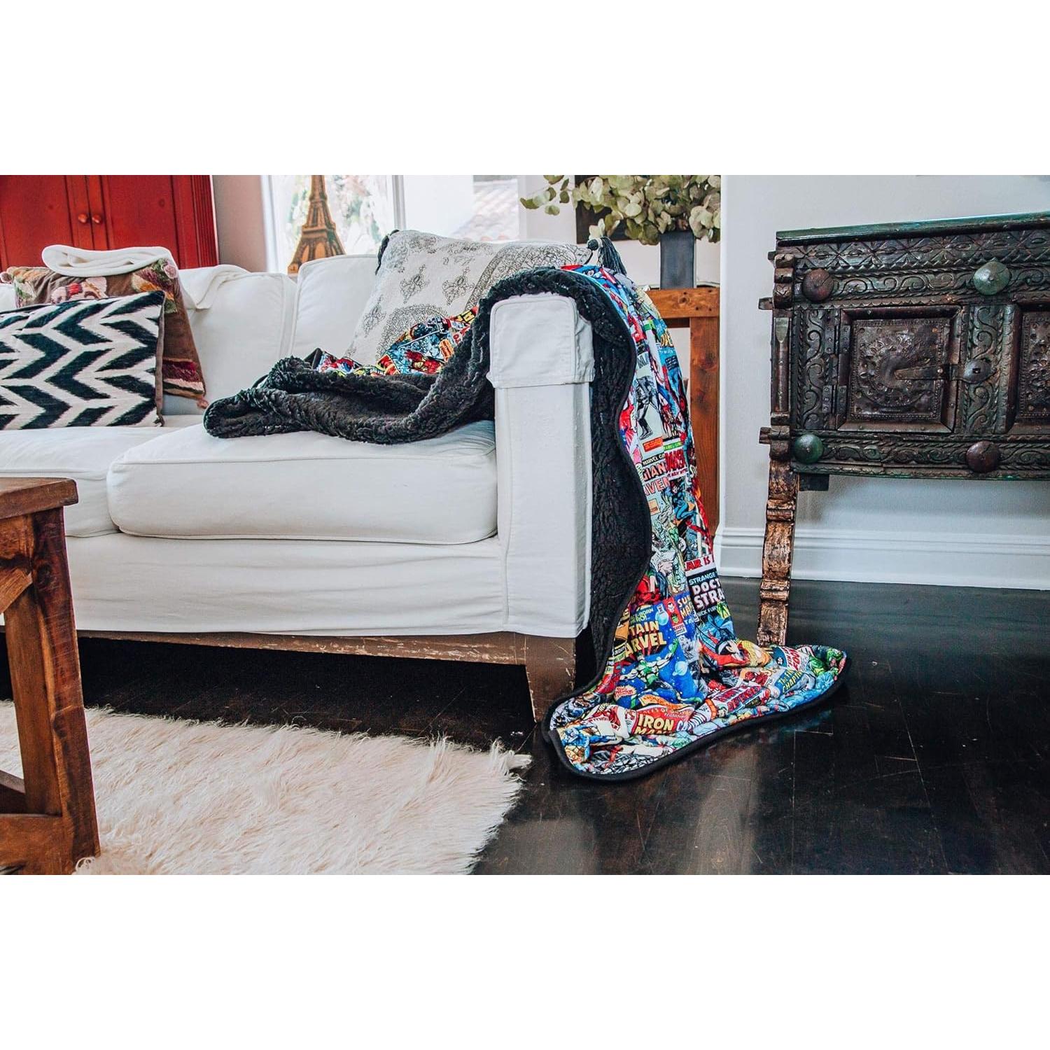 Manta de Forro Sherpa Marvel Comics 137x183 cm - Superhéroes