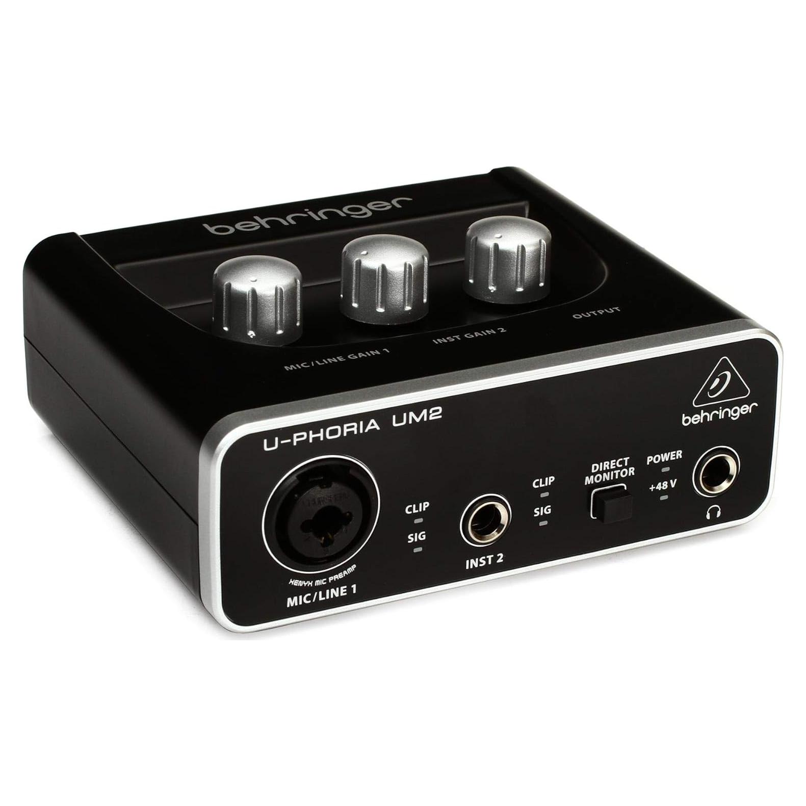 Interfaz de Audio Behringer U-PHORIA UM2 2x2 USB con Preamplificador