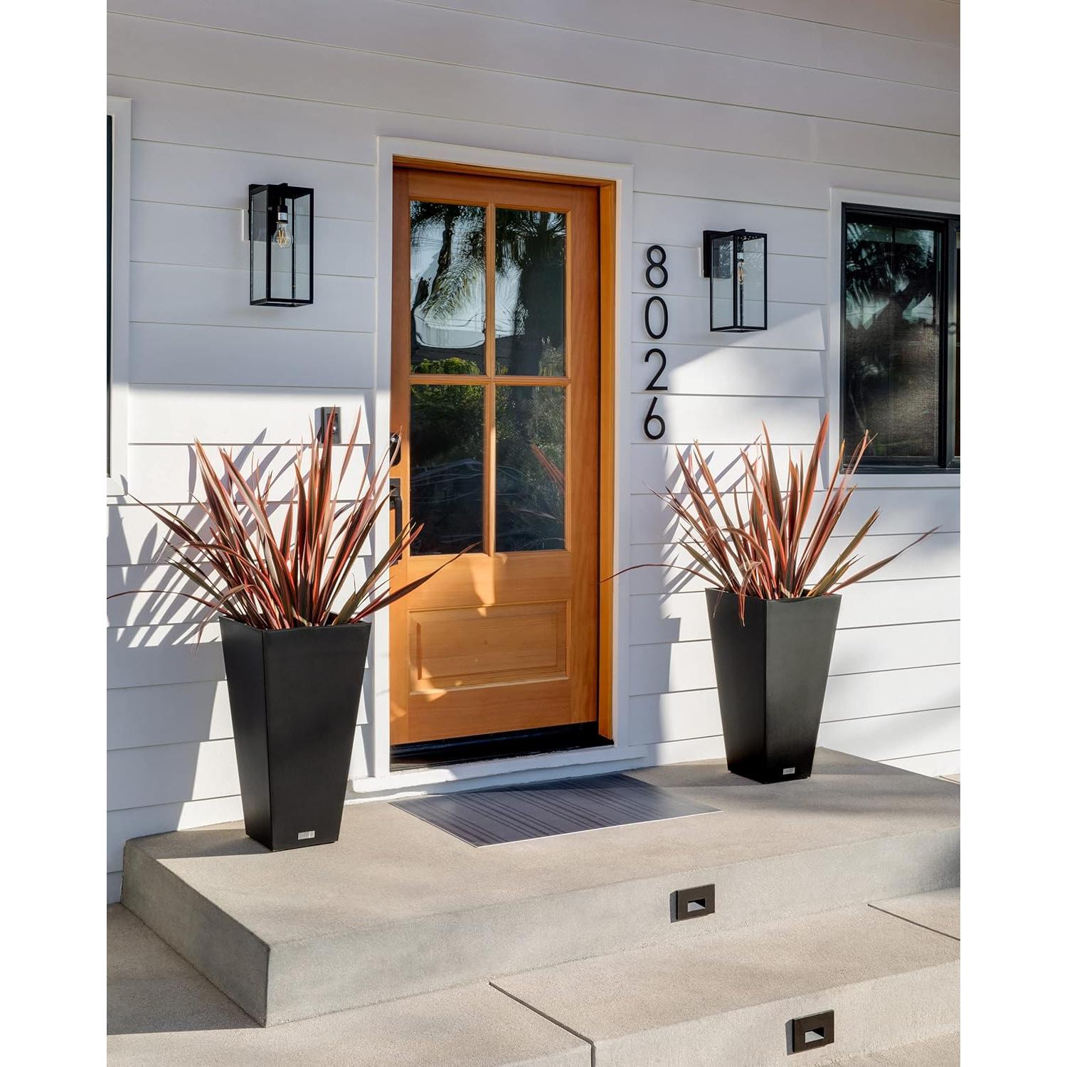 Maceta Cónica Veradek V-Resin 76.2 cm Negra - Juego de 2