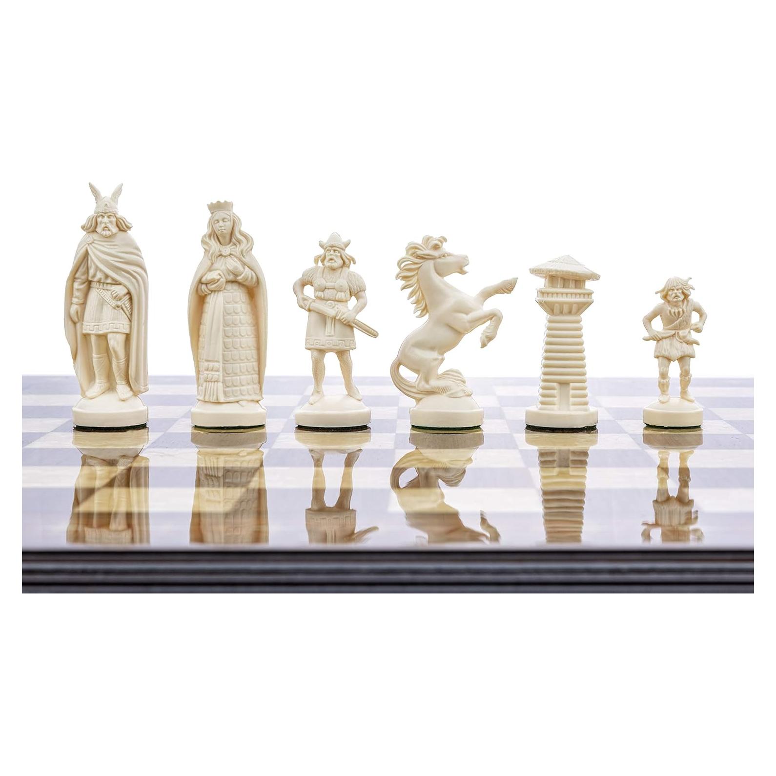 Piezas de Ajedrez Vikingas de Plástico 96mm - Set Estándar