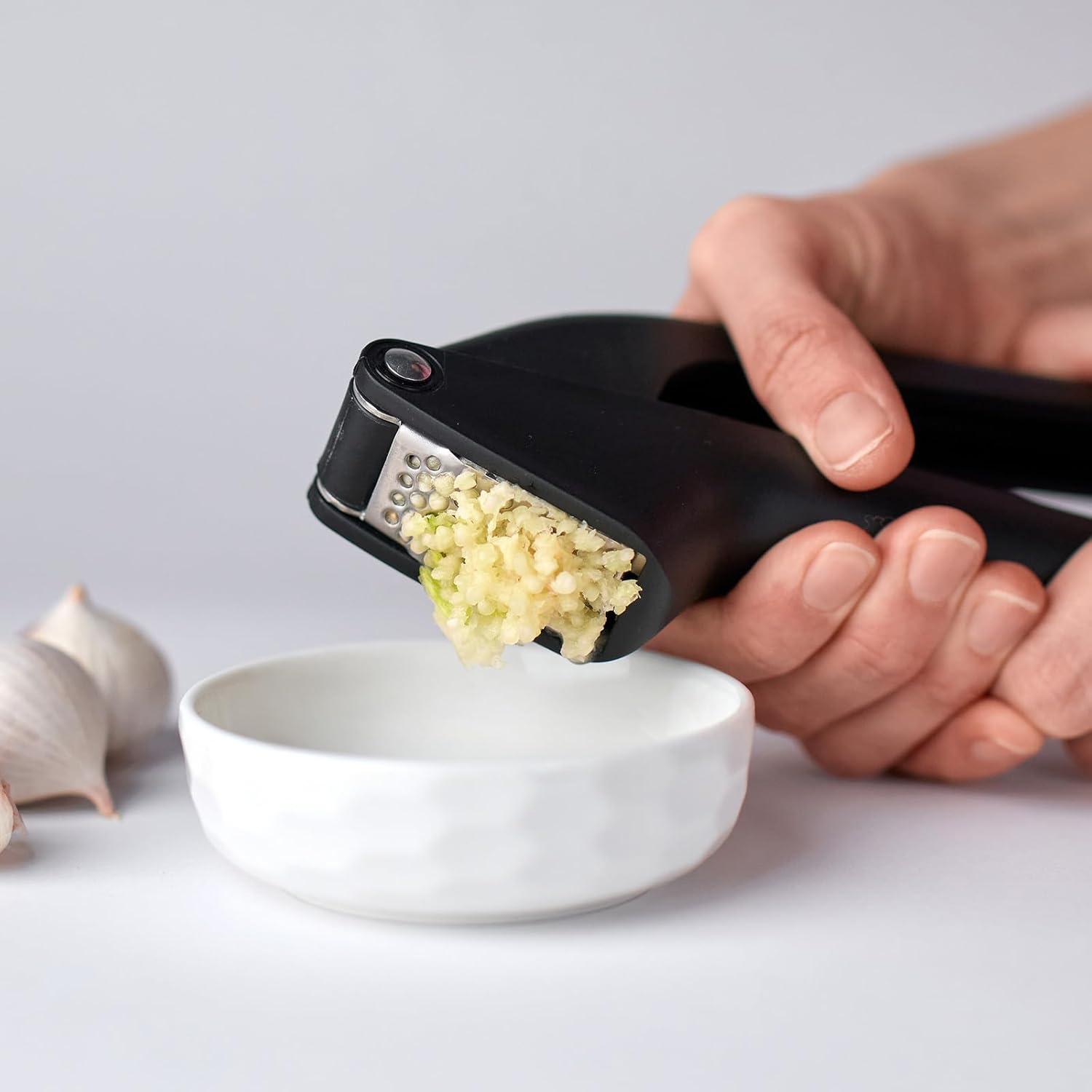 Prensa de Ajo uxcell 19 cm Acero Inoxidable Ergonomica Negra