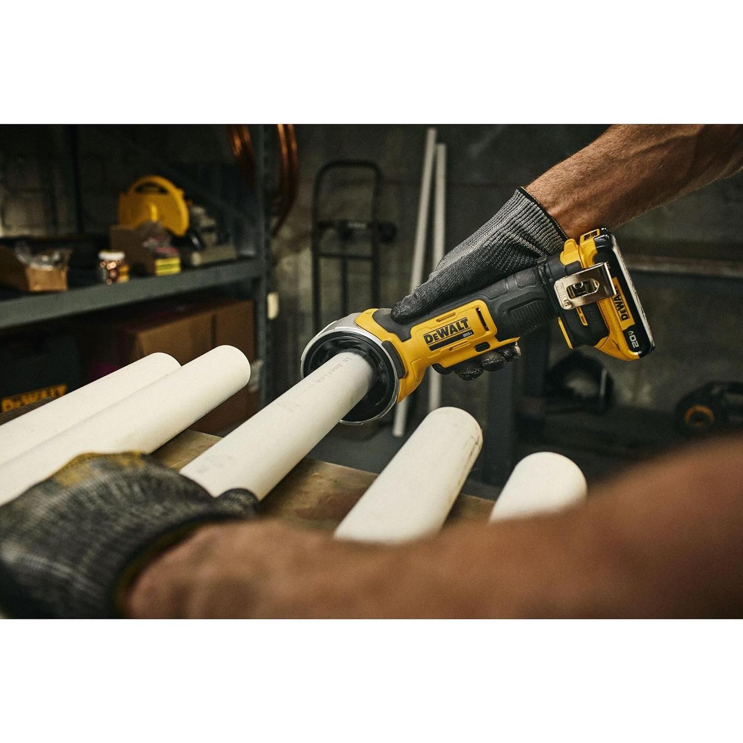 Desbarbadora Eléctrica DEWALT 20V DCE710B Sin Batería
