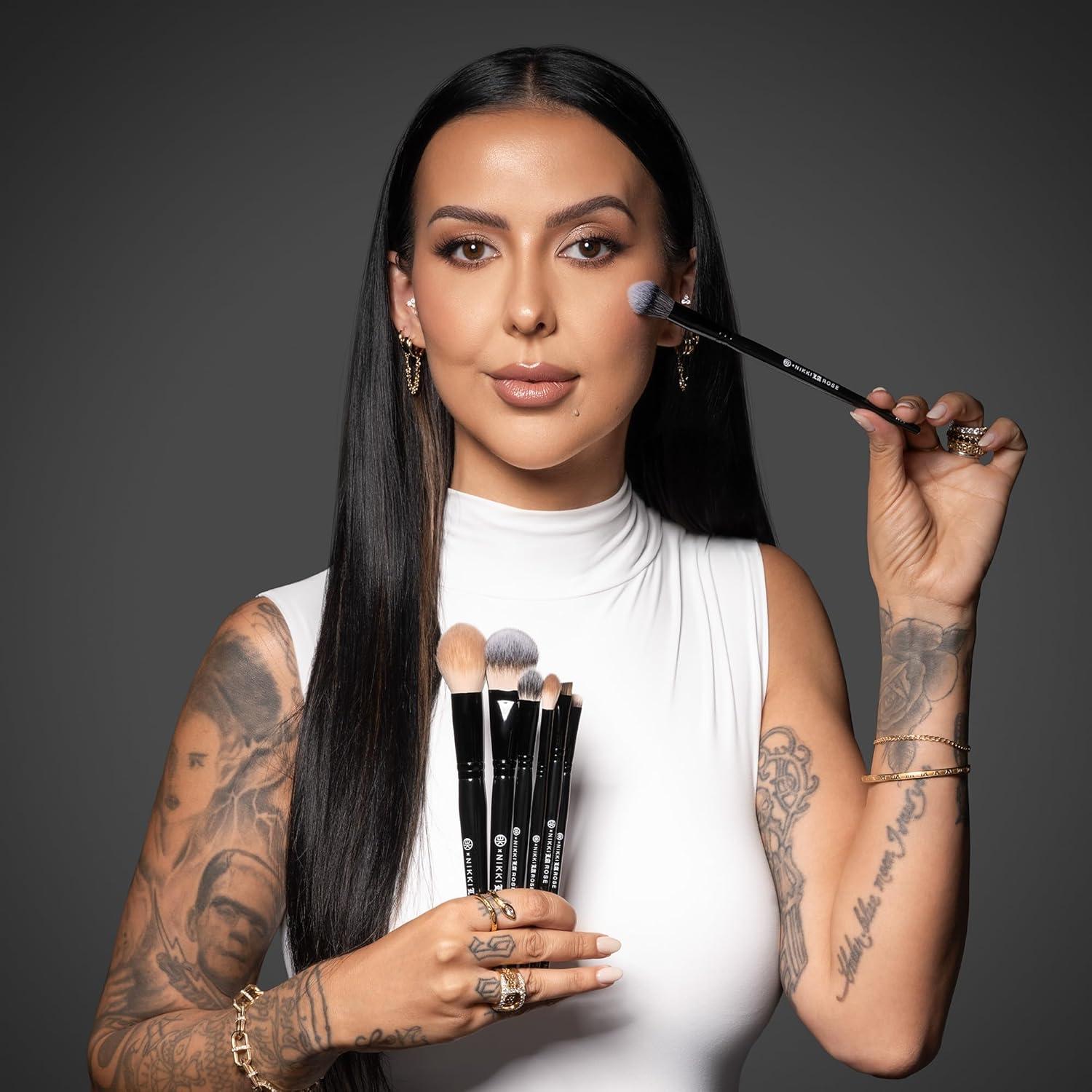 Brocha de Maquillaje BK Beauty N14 para Corrector y Polvo