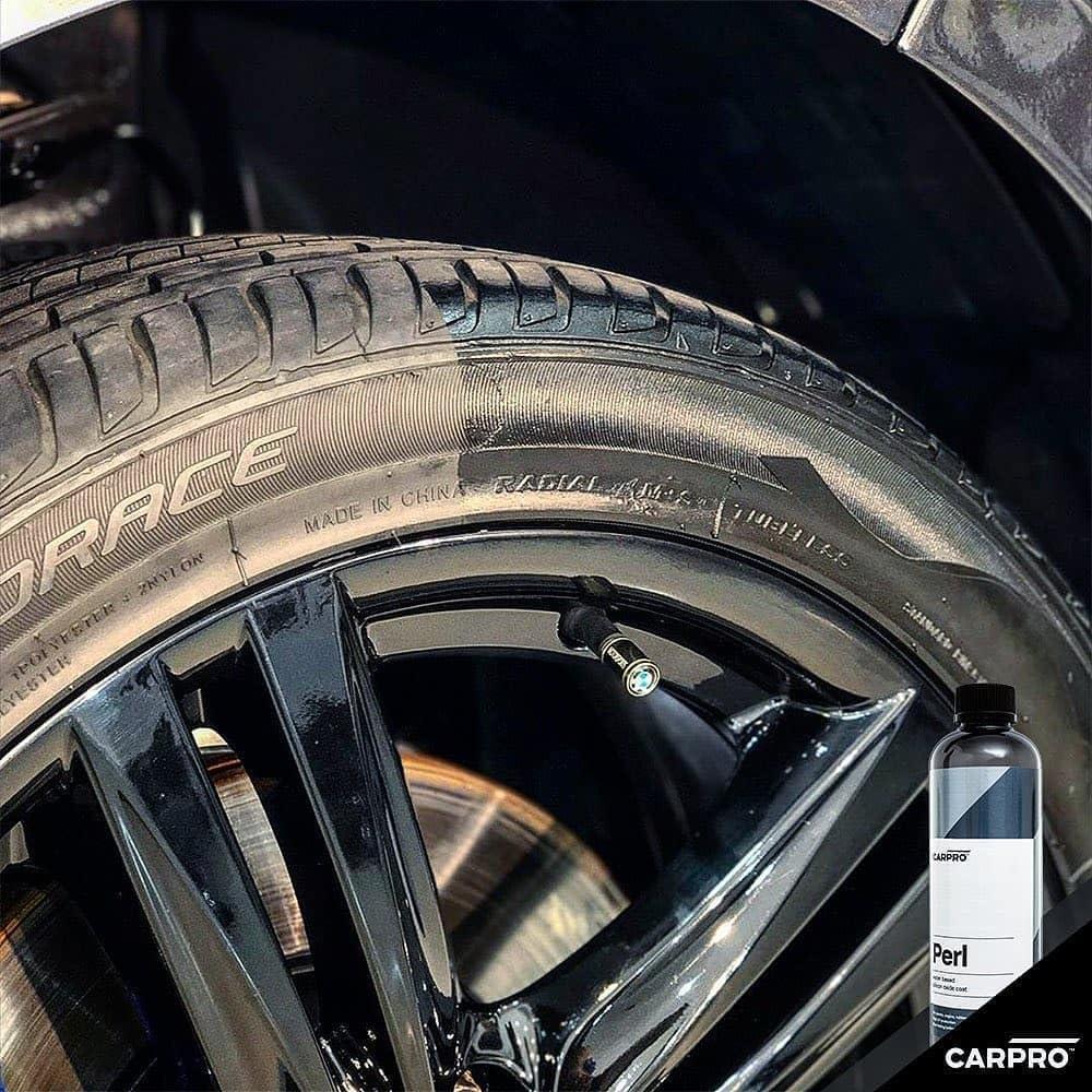 CARPRO Perl - Protectante de Plástico y Caucho 1L UV