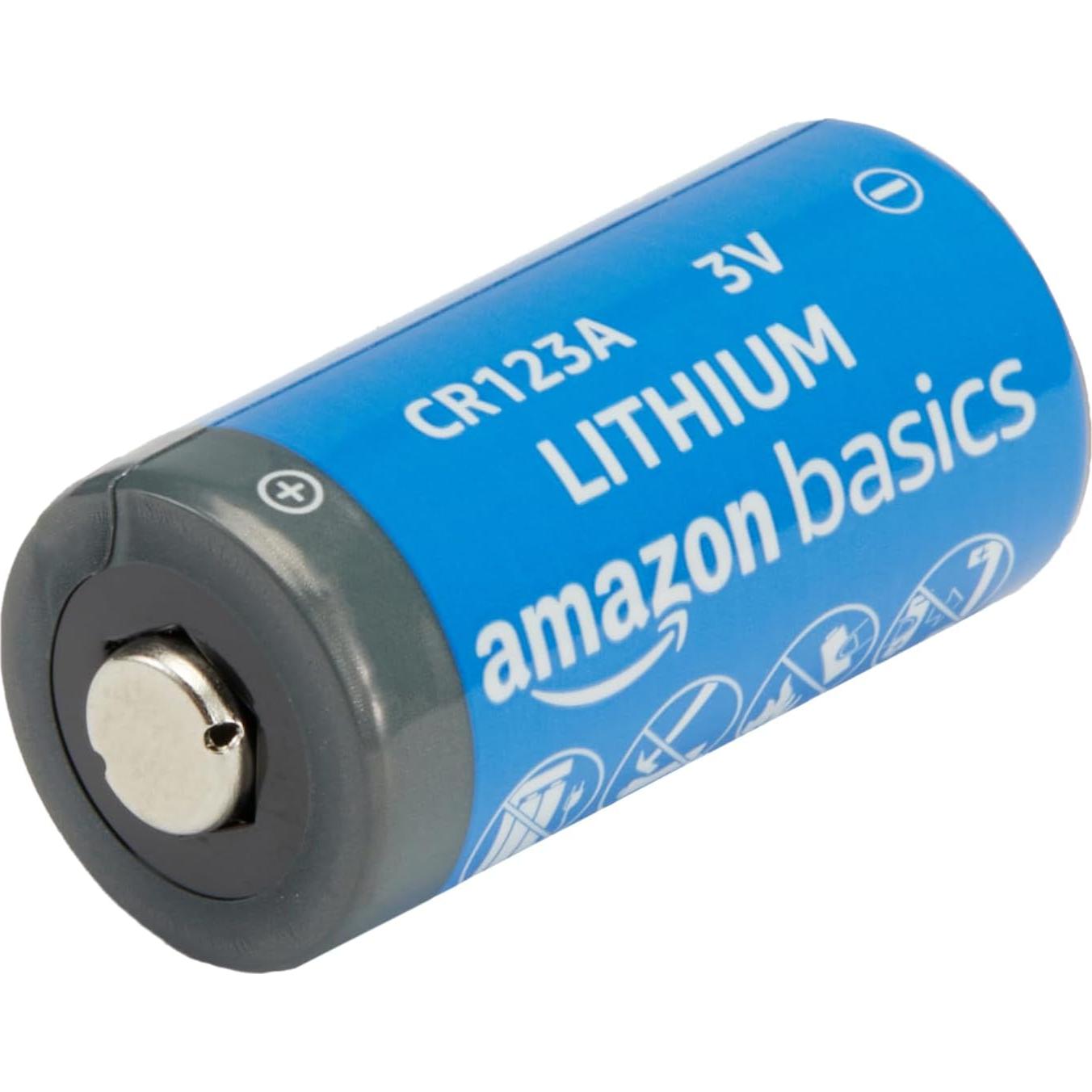Paquete de 24 Baterías de Litio CR123A Amazon Basics 3V