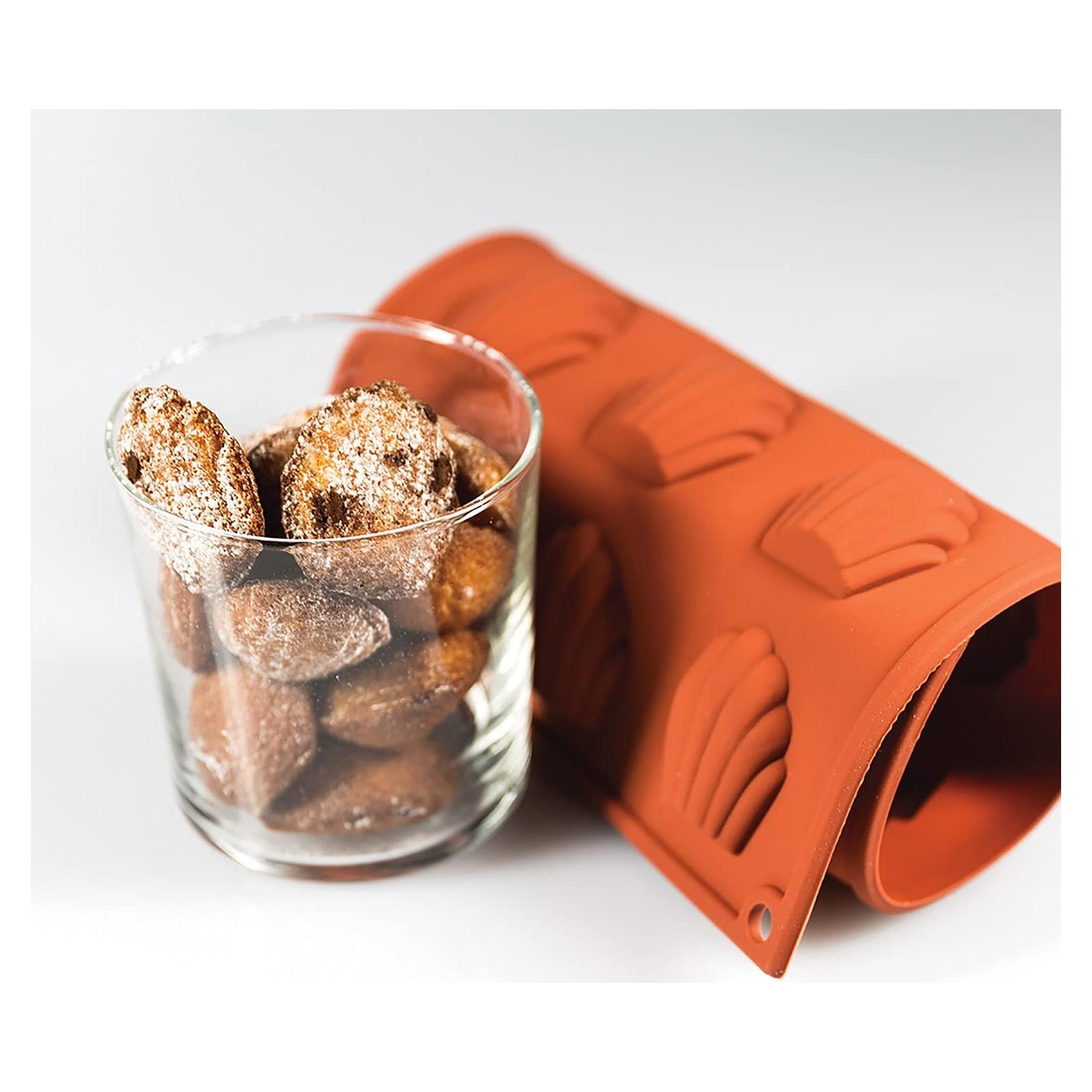 Molde de Silicona para Madeleines Silikomart 9 Cavidades 39.6x19.3cm