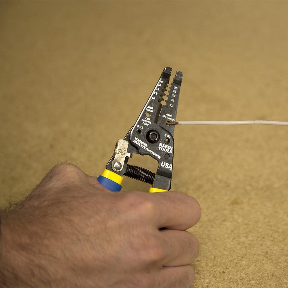 Kit de Alicates Desforradores Klein Tools 80121 - 3 Piezas