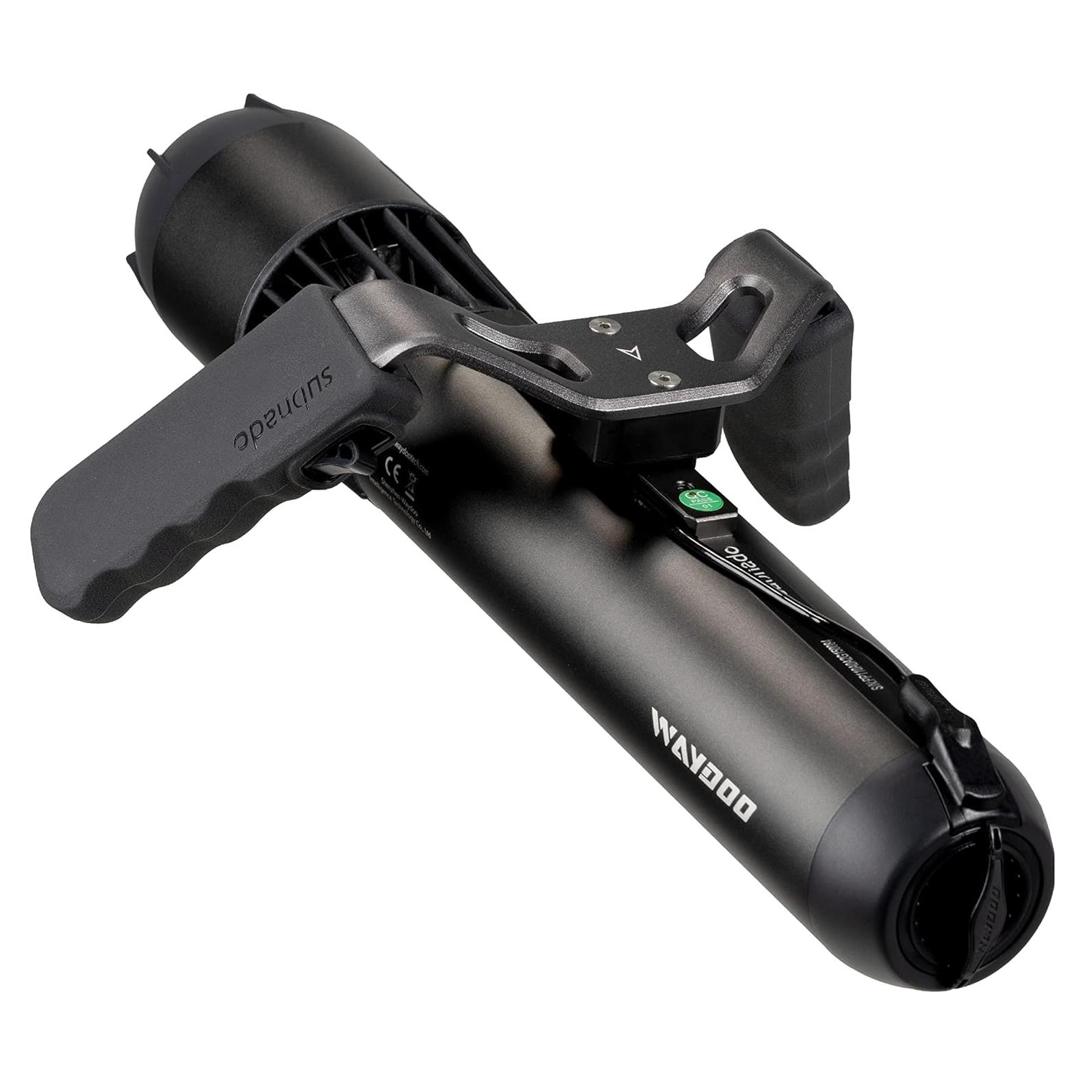 Scooter Submarino Waydoo Subnado Negro y Rojo 1.36 kg