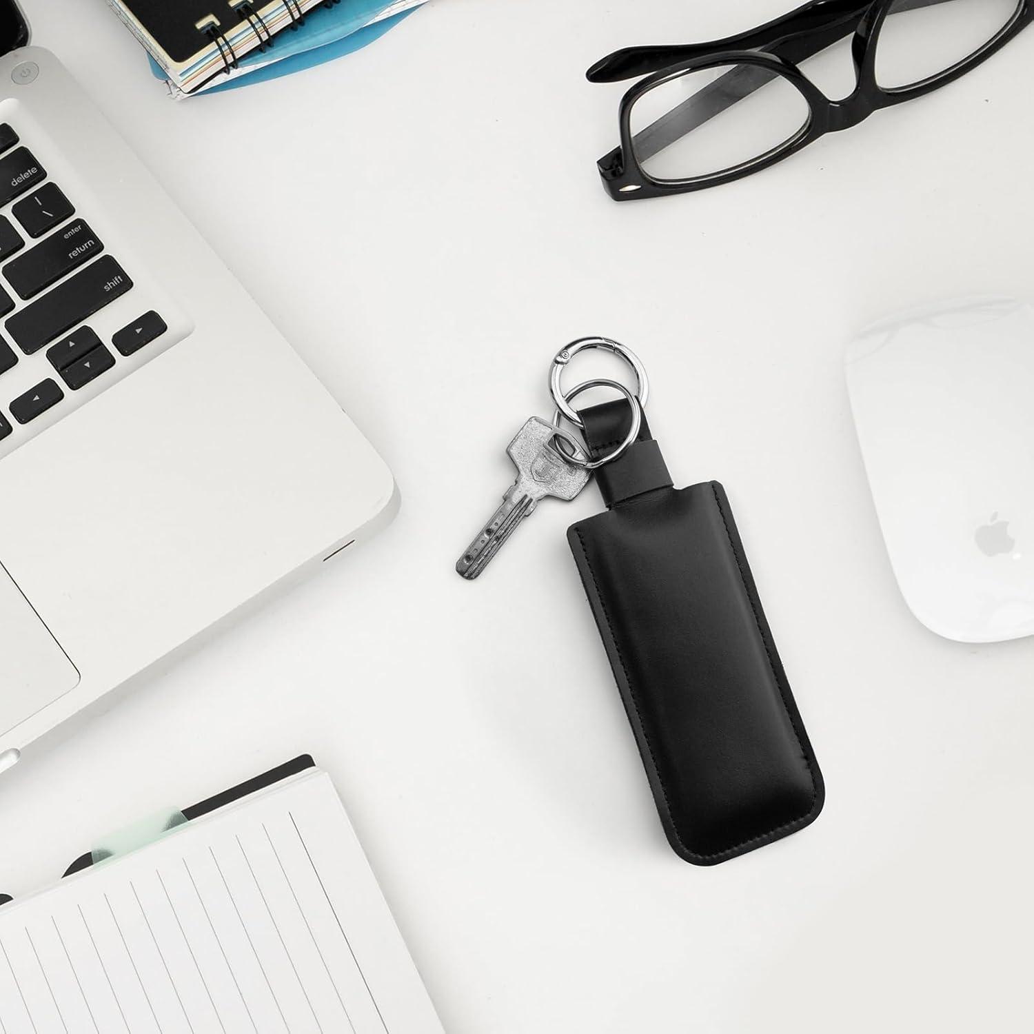 Funda de Cuero Microfibra para USB Flash Drive CaSZLUTION - Negro