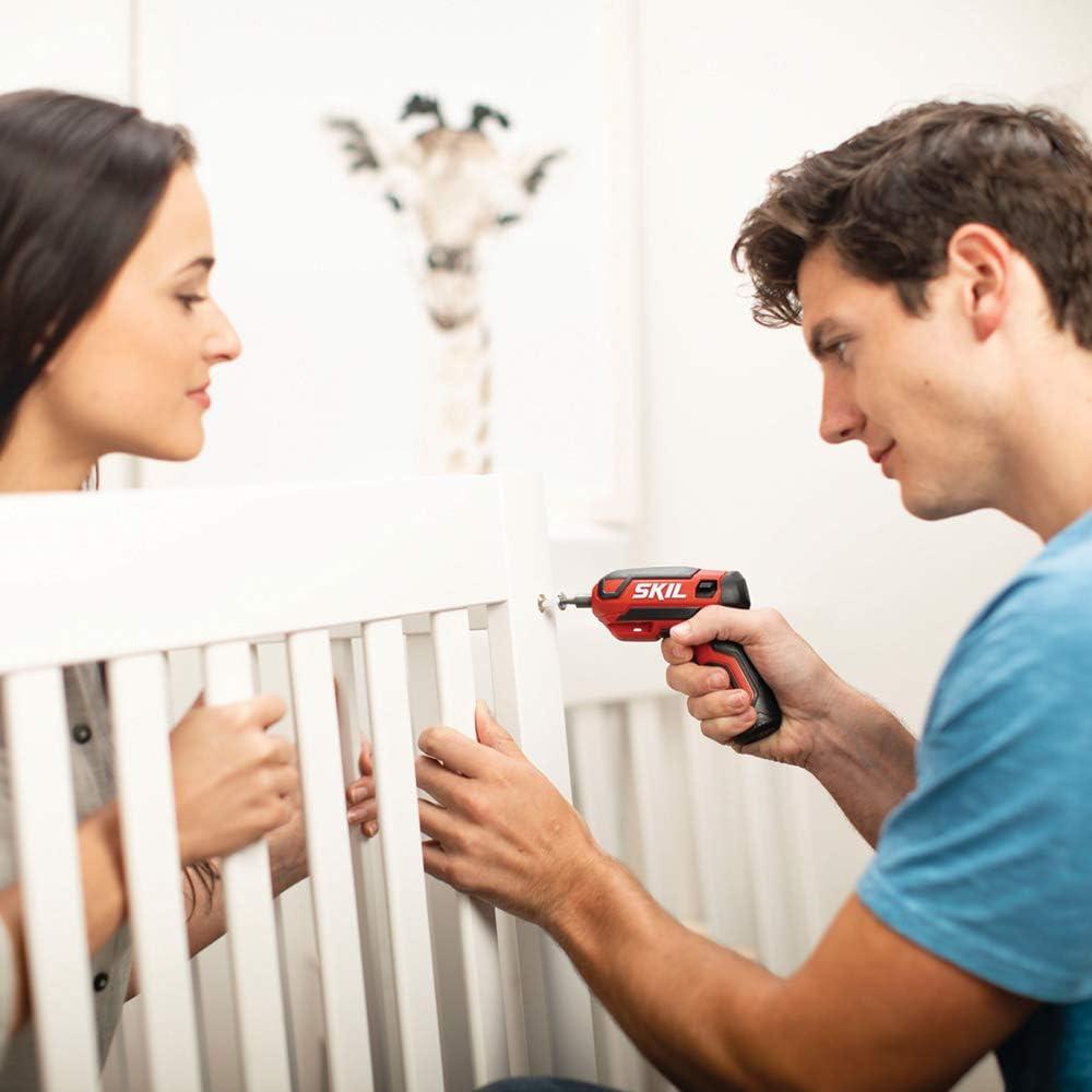 Destornillador Eléctrico Inalámbrico SKIL 4V con 9 Piezas