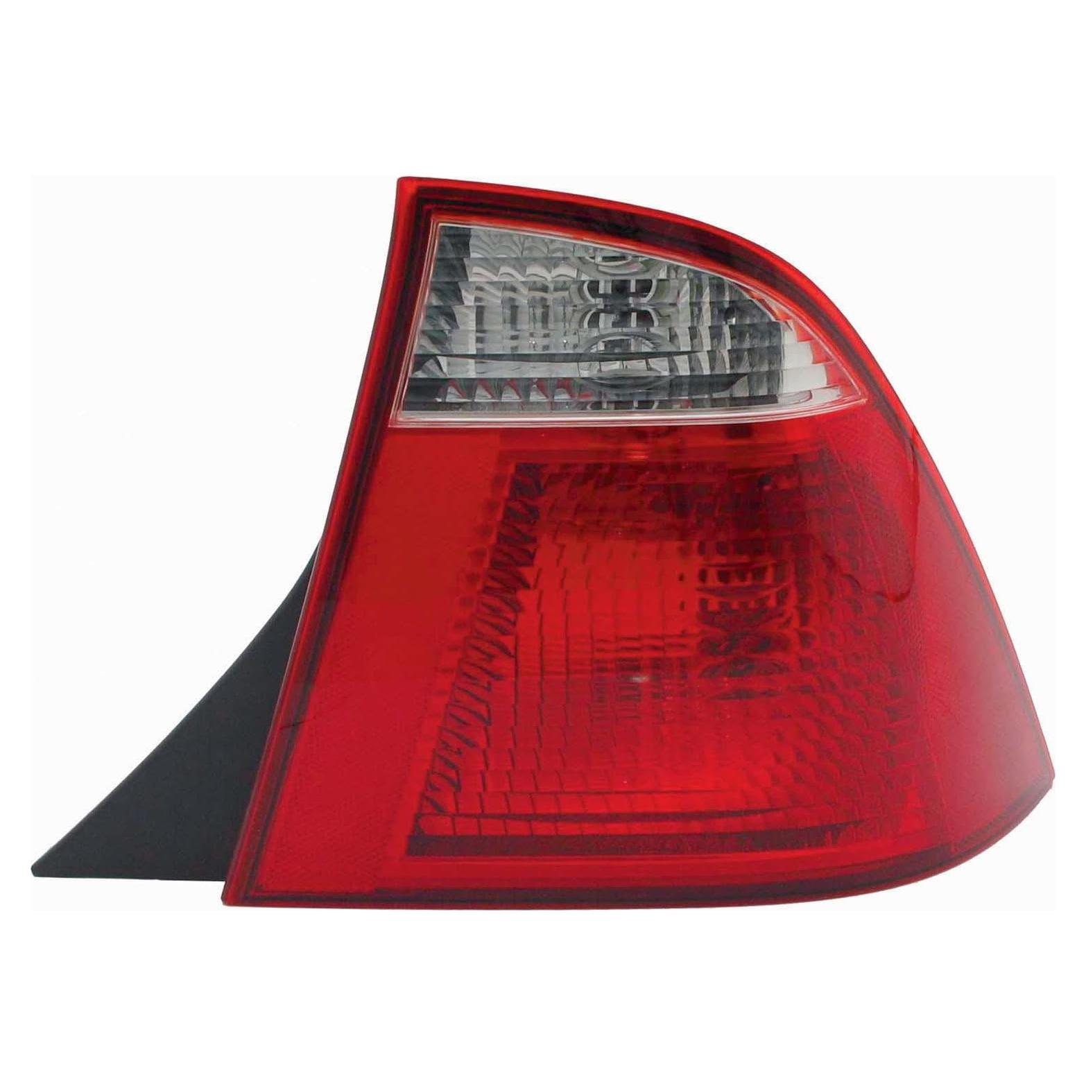 Luz Trasera Derecha TYC para Ford Focus 2005-2007