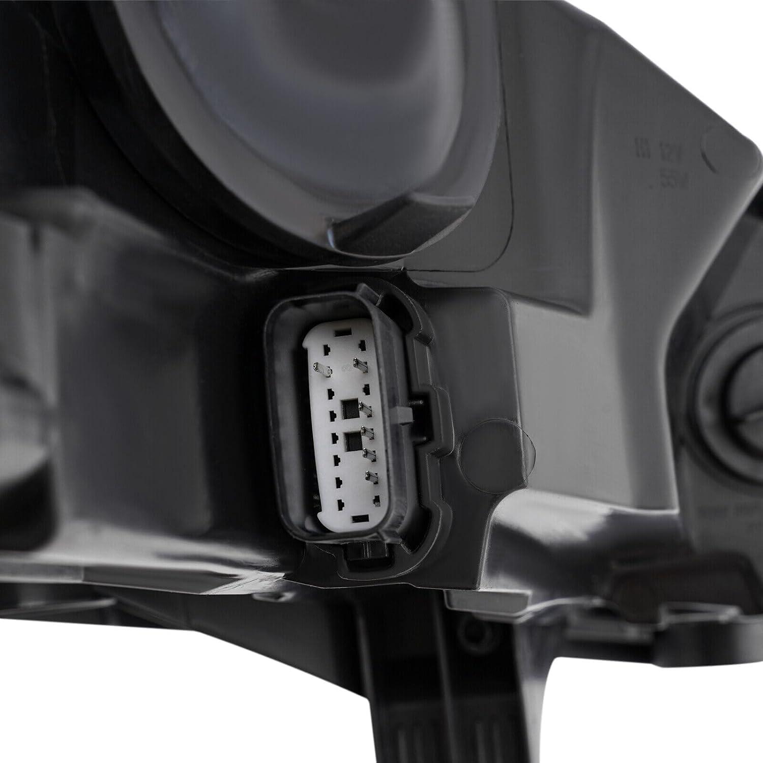 Faros Reemplazo Cromados Reinko para Ford Fiesta 2014-2019