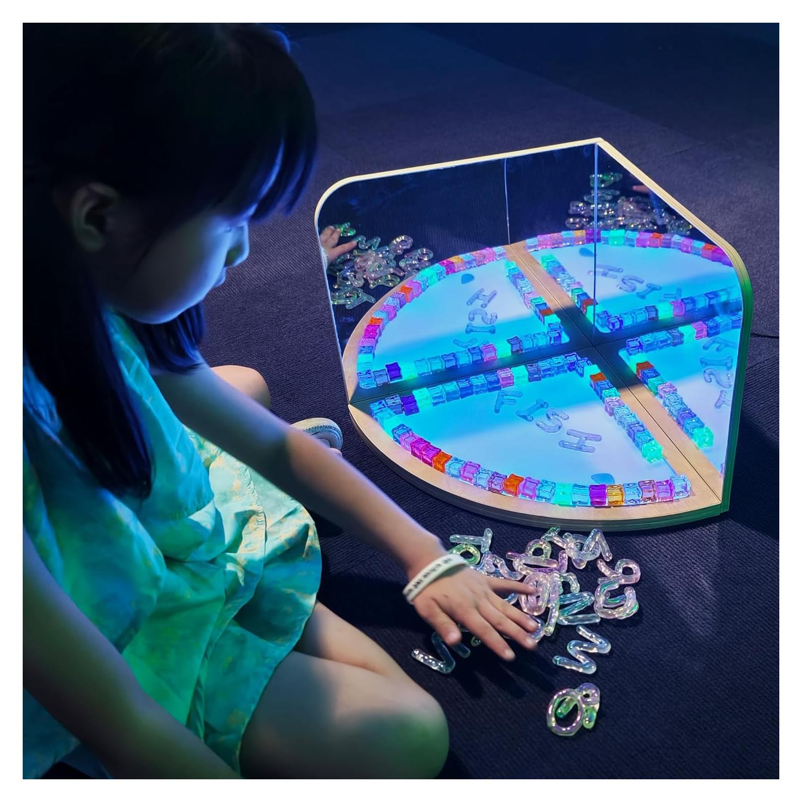 Esquina Sensorial Tenmind RPS con Espejos y Luz LED 43x40cm